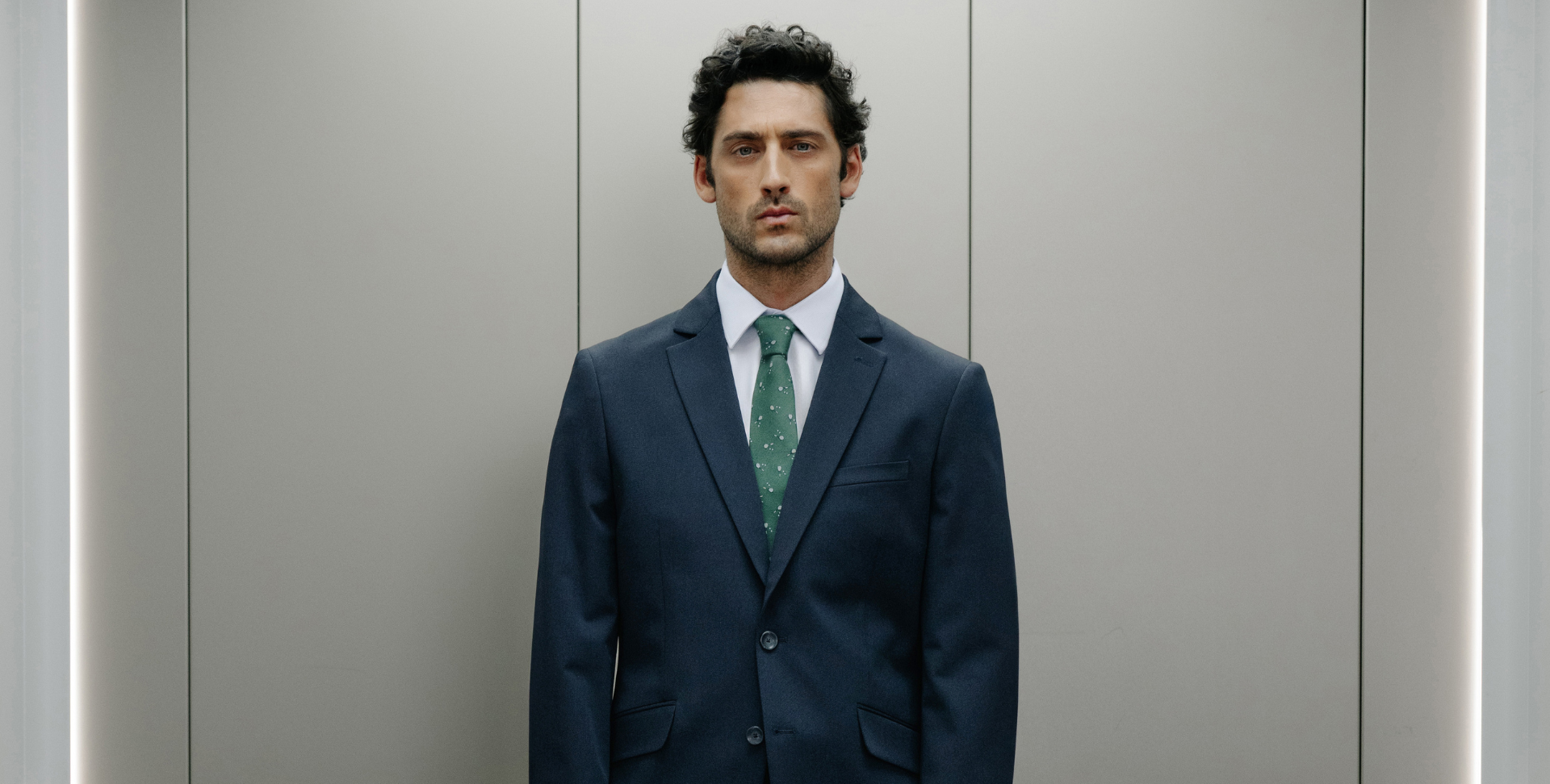 como elegir la talla perfecta de traje para hombre blog the boston brand