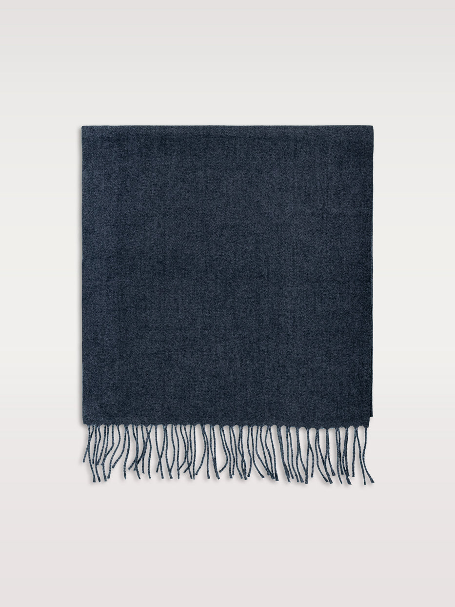 Plain scarf