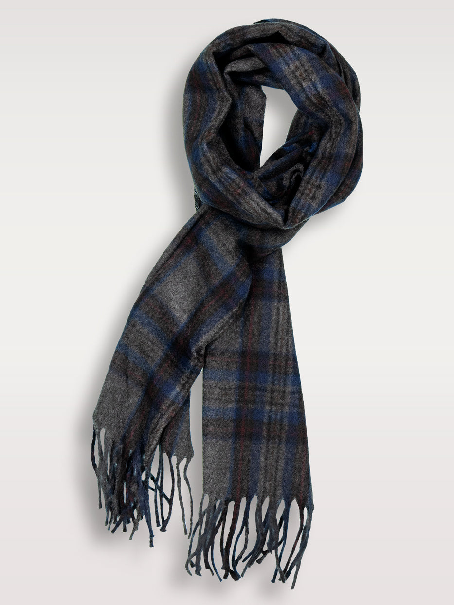 Checkered scarf