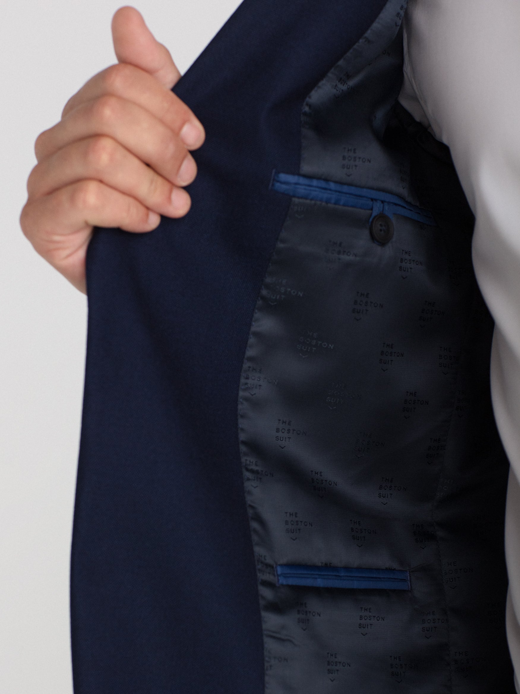 Plain, slim-fit suit jacket
