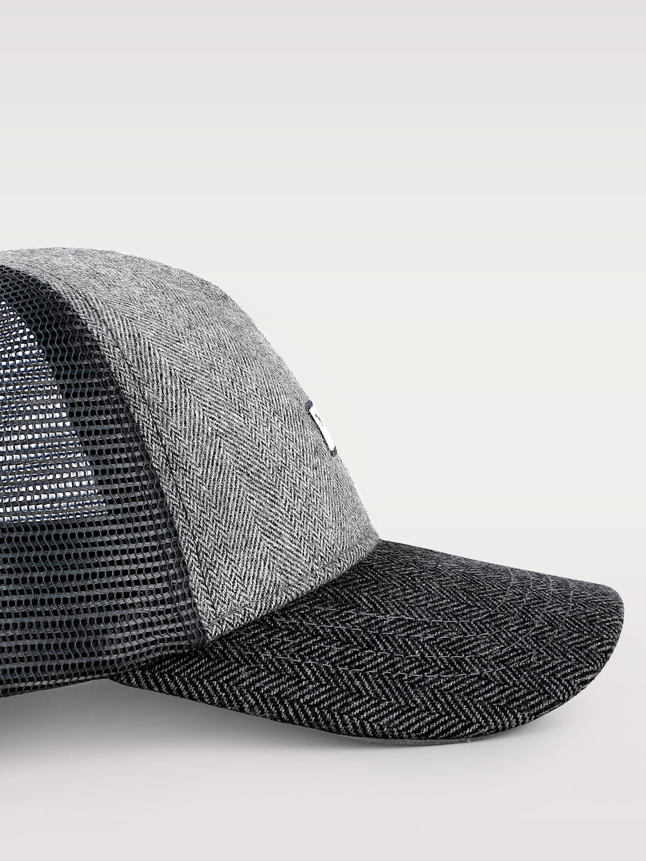 Panama hat with mesh crown