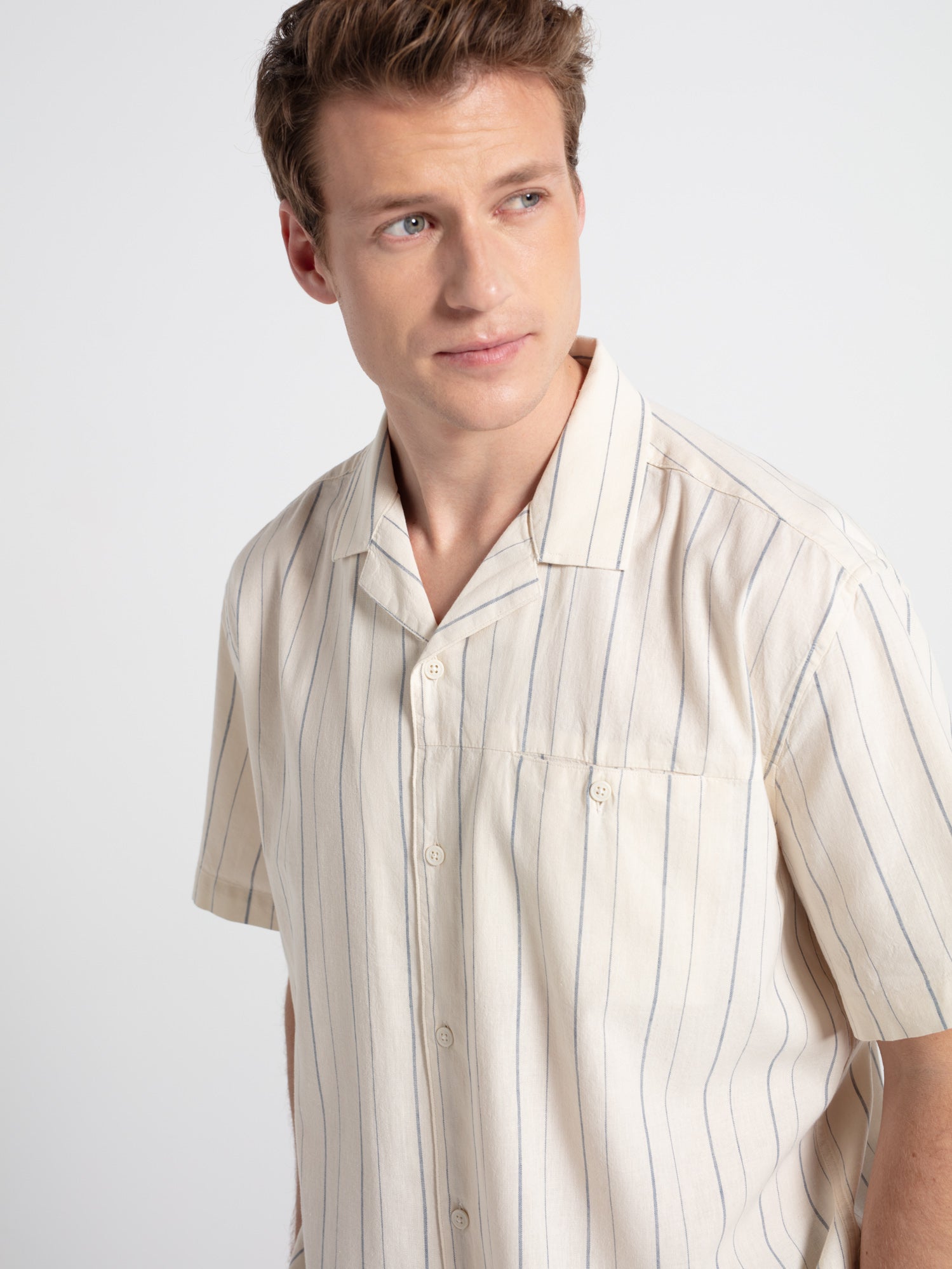 Camisa lino manga corta rayas