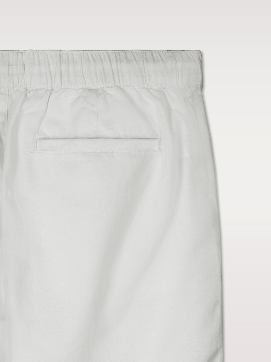 Pantalón de lino con pinzas