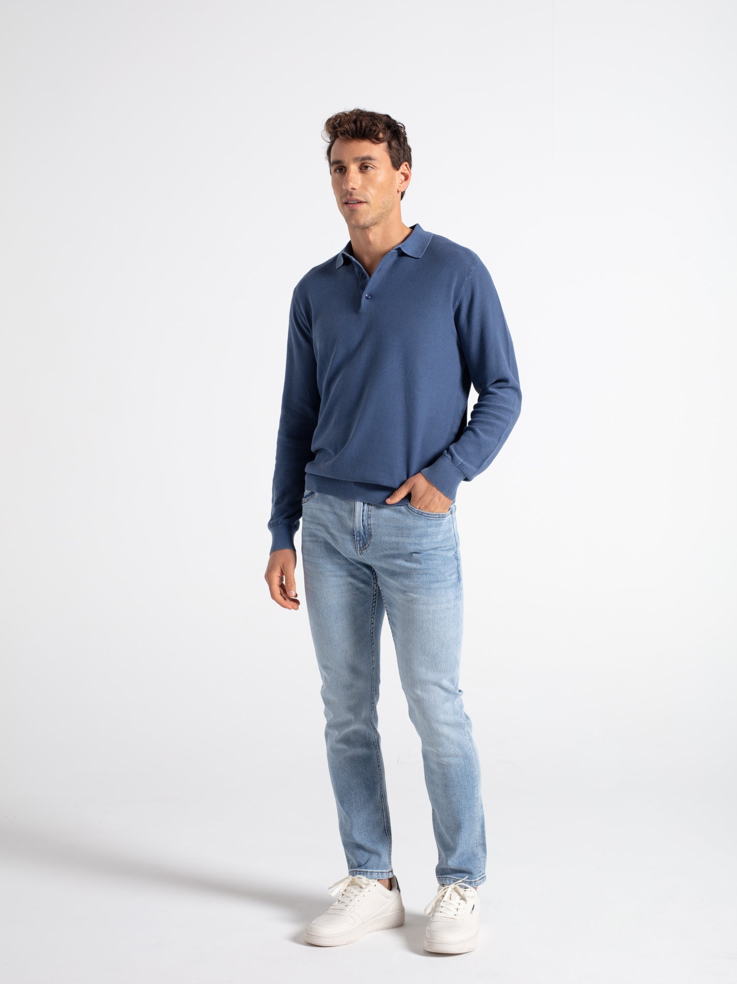 Pantalón tejano slim fit