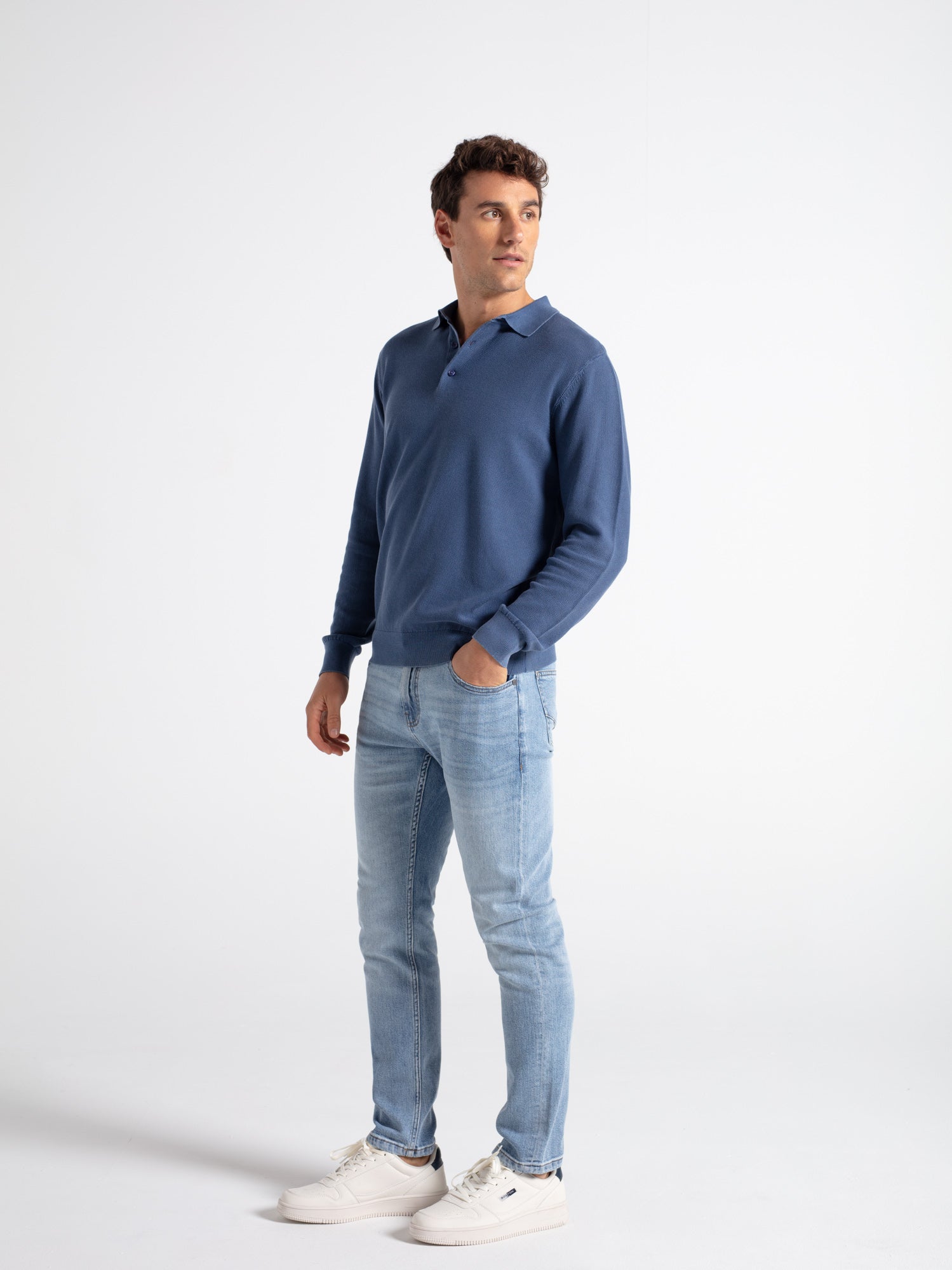 Pantalón tejano slim fit