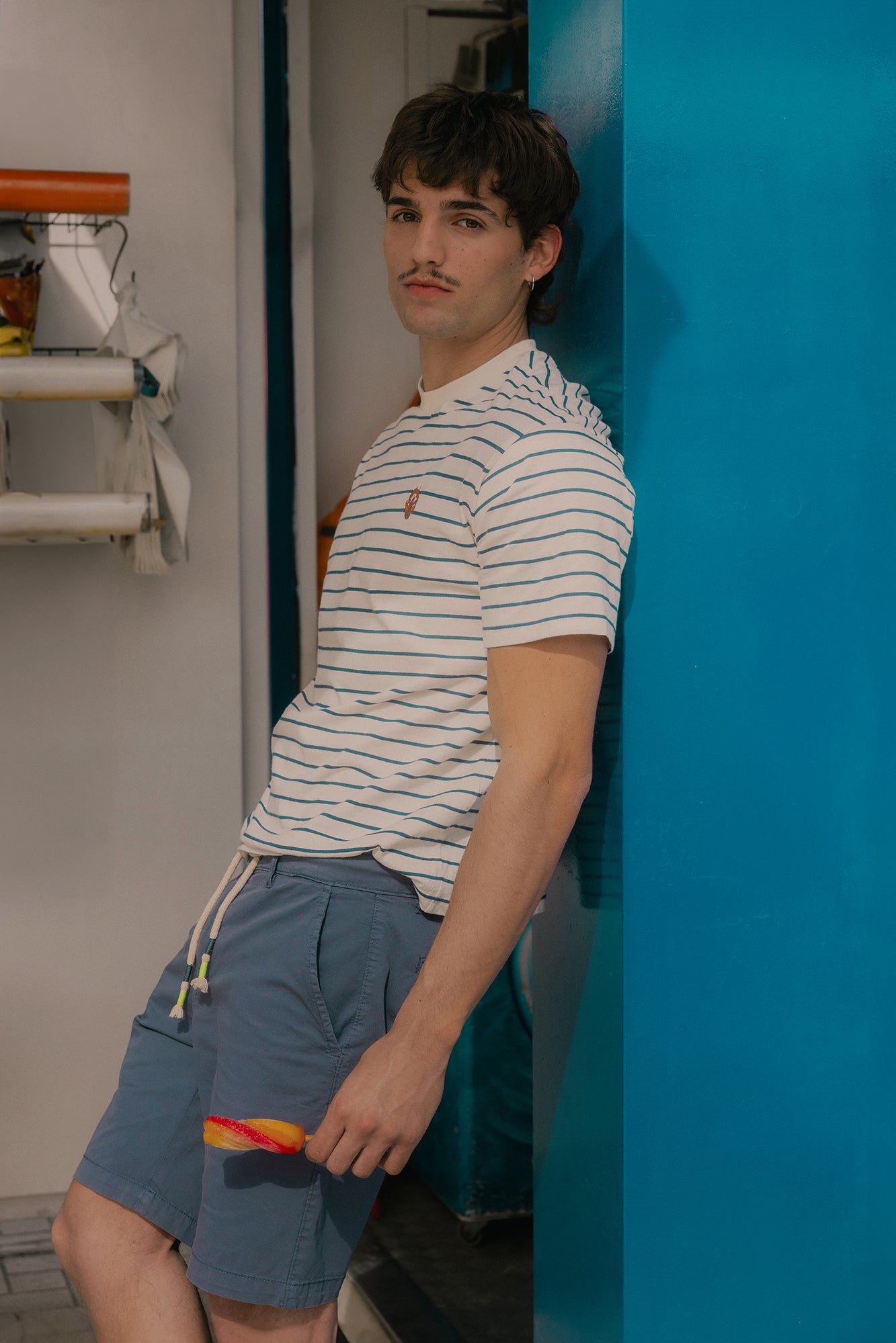 Bermuda chino cordón