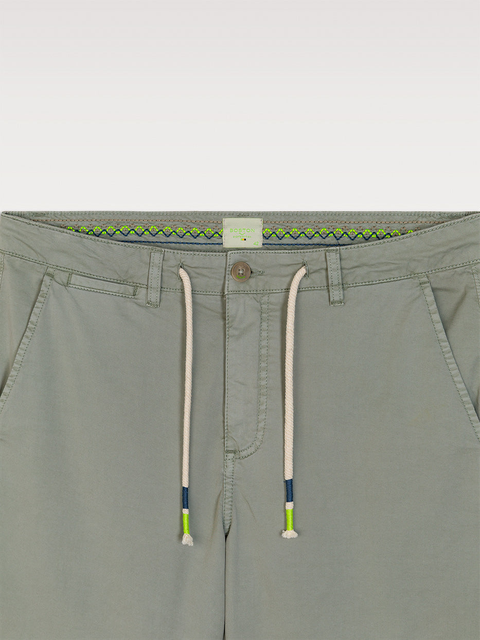 Bermuda chino cordón