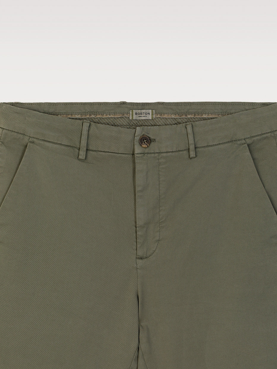 Pantalón chino slim fit esencial