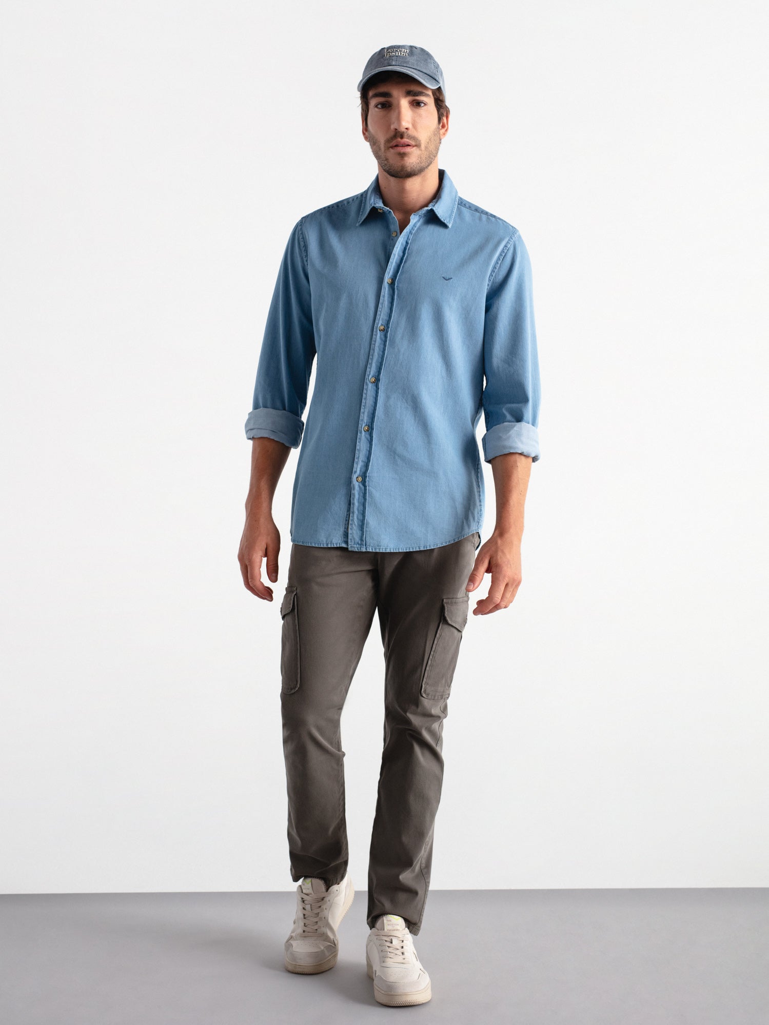 Pantalón chino cargo