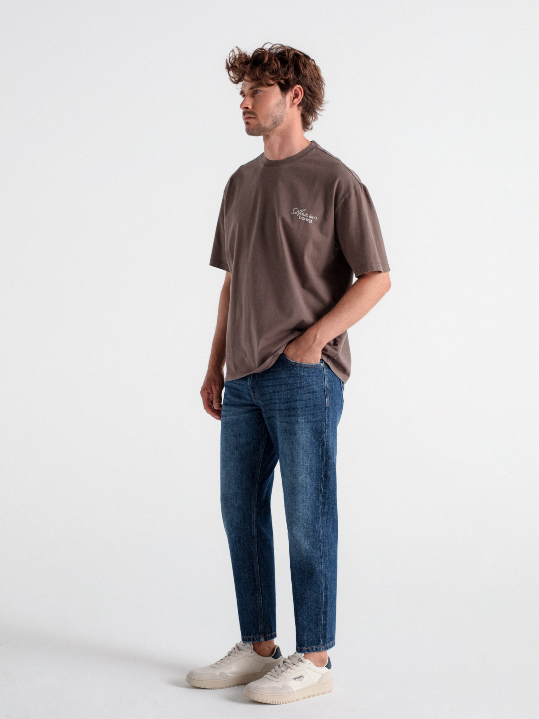 Pantalón tejano tapered