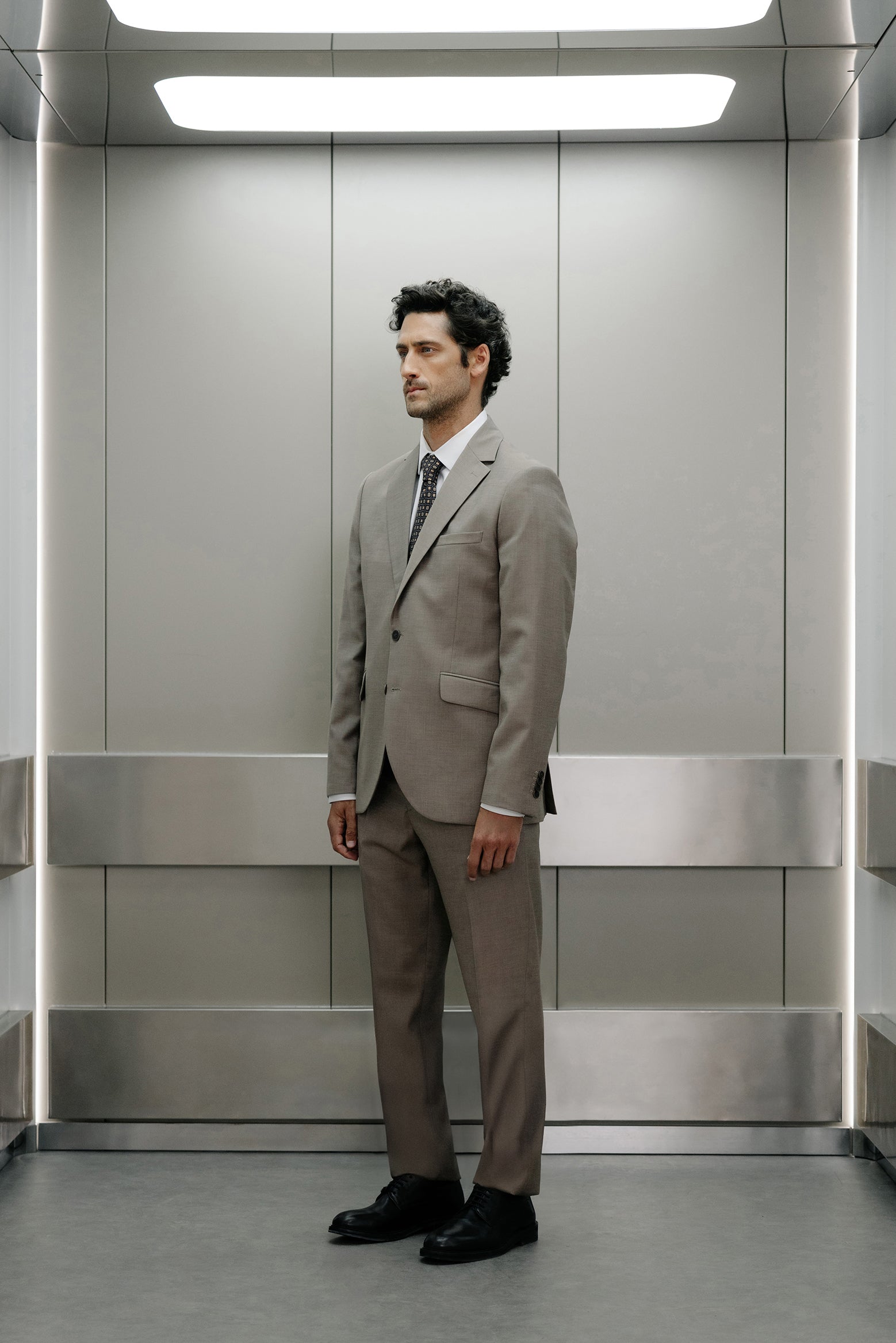 Americana traje slim fit falso liso