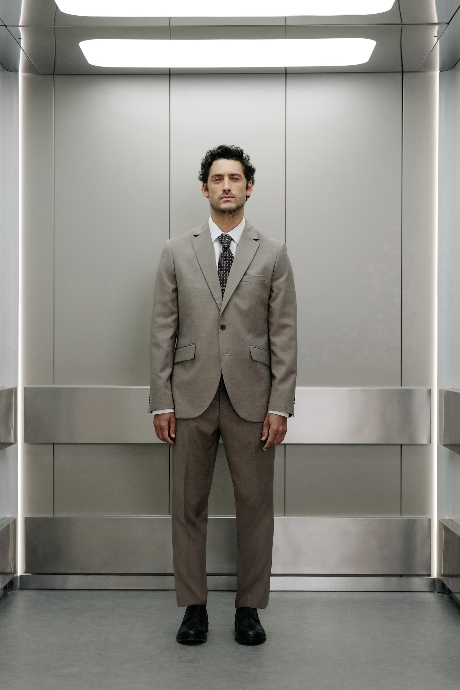 Americana traje slim fit falso liso
