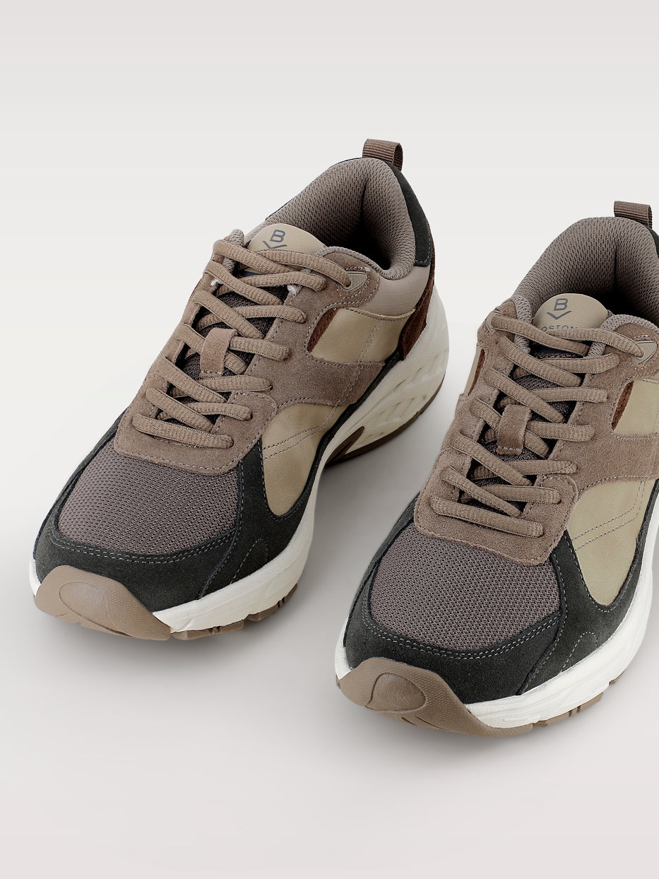 Sneaker running