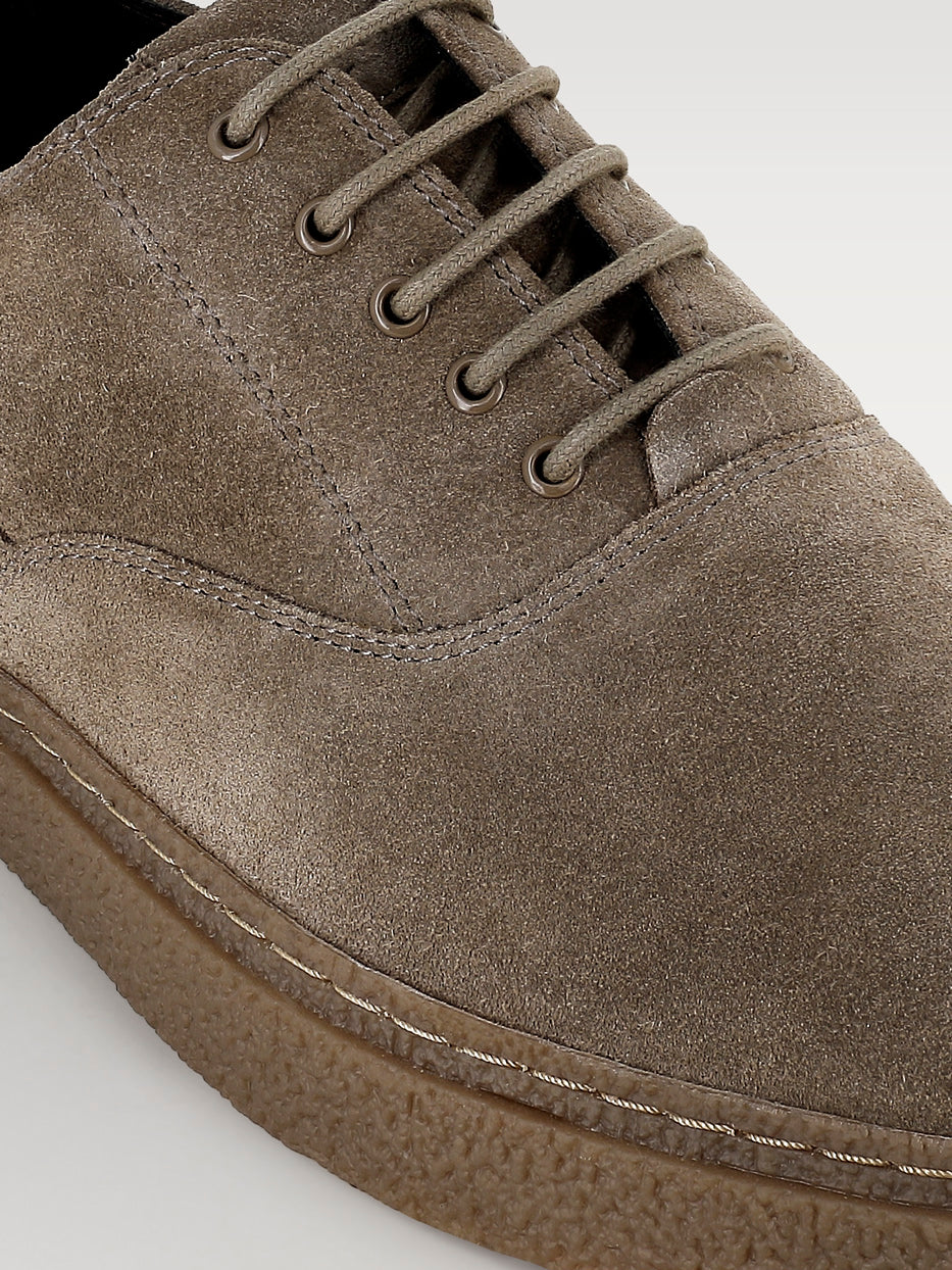 Zapatilla casual piel serraje