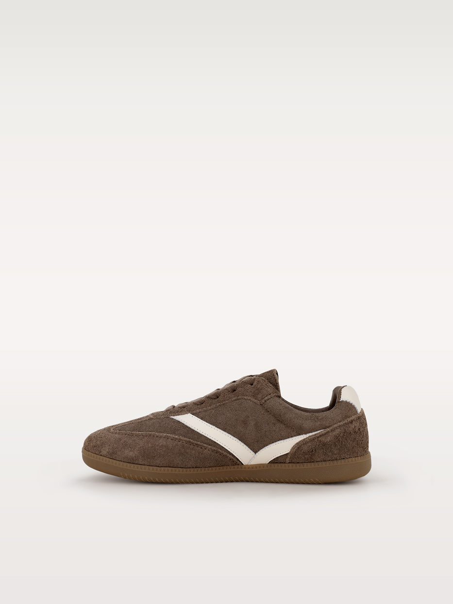Sneaker piel retro