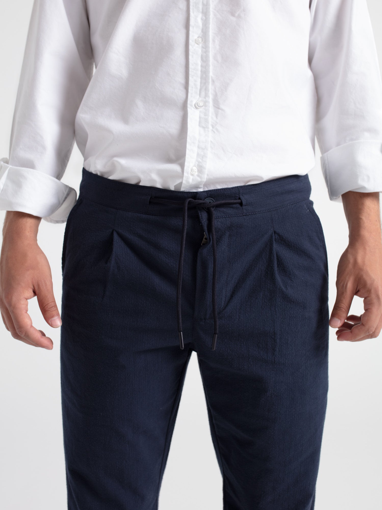 Pantalón algodón seersucker pinzas