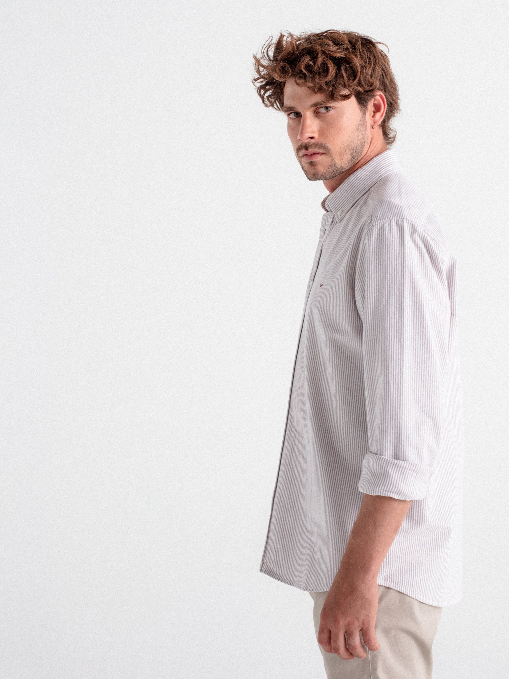 Camisa regular oxford rayas