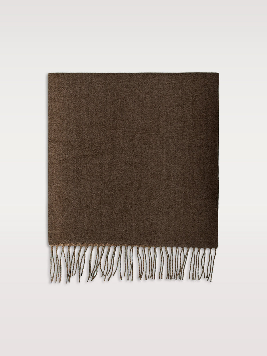 Plain scarf