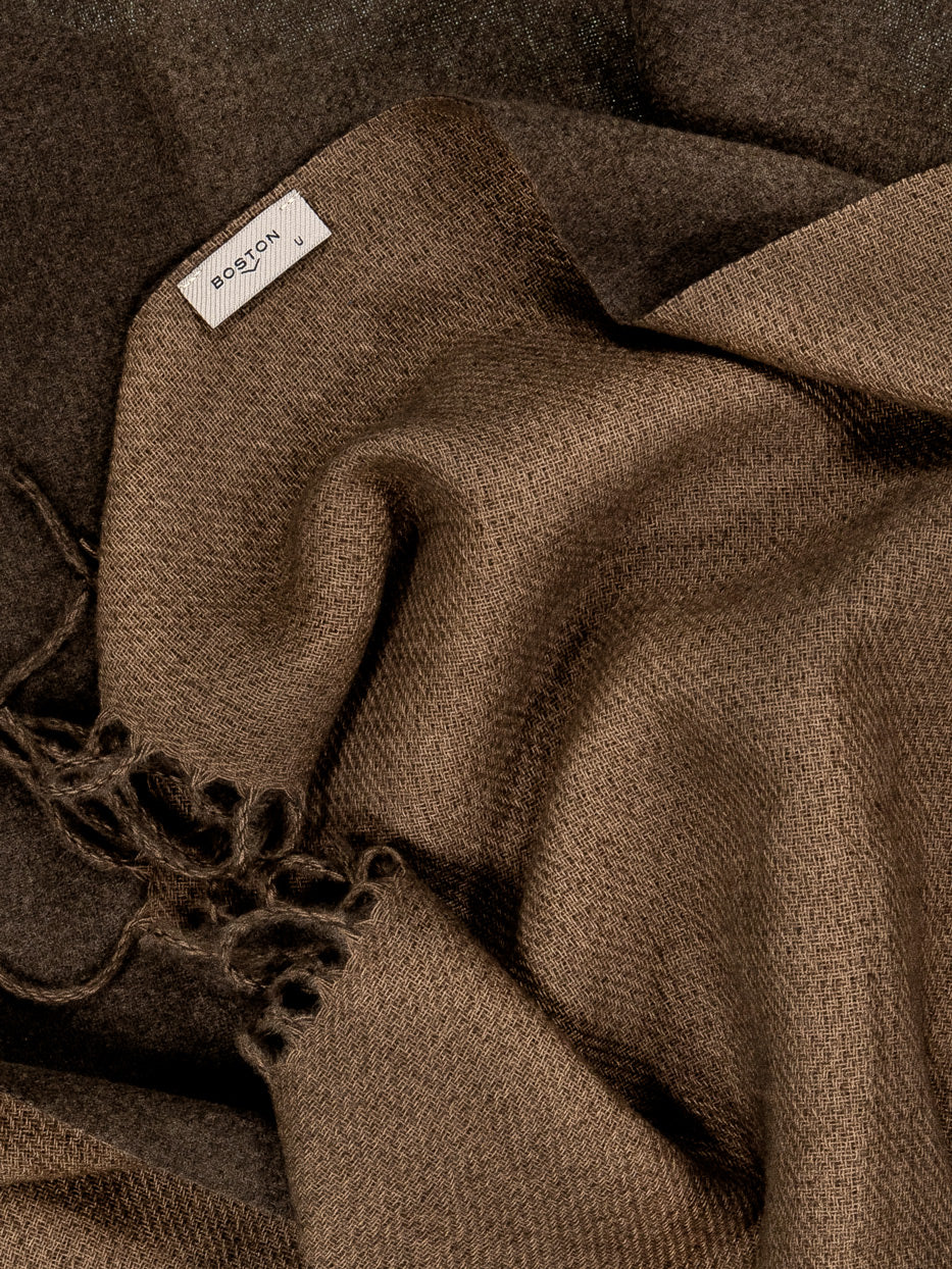 Plain scarf
