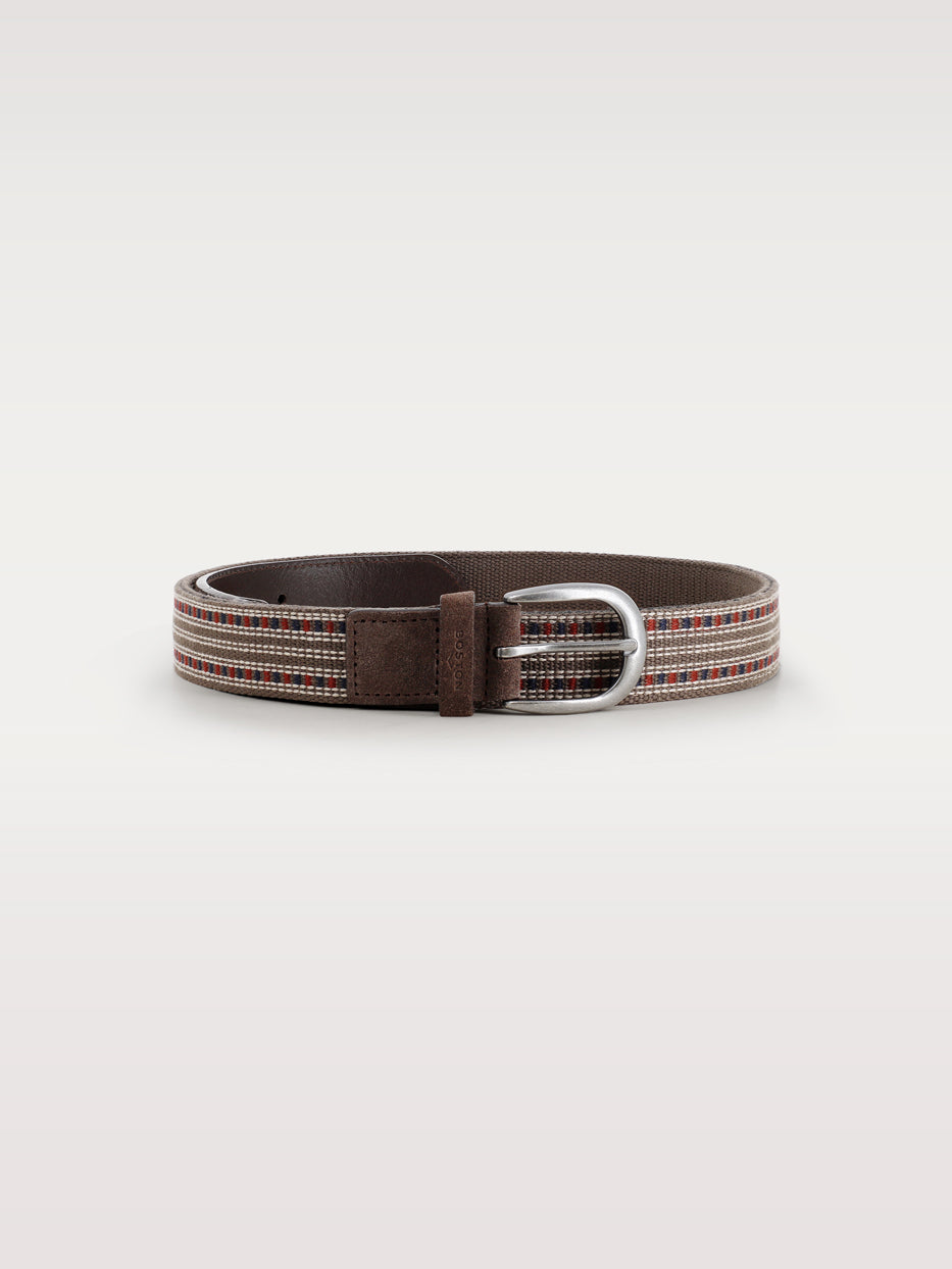 Embroidered belt