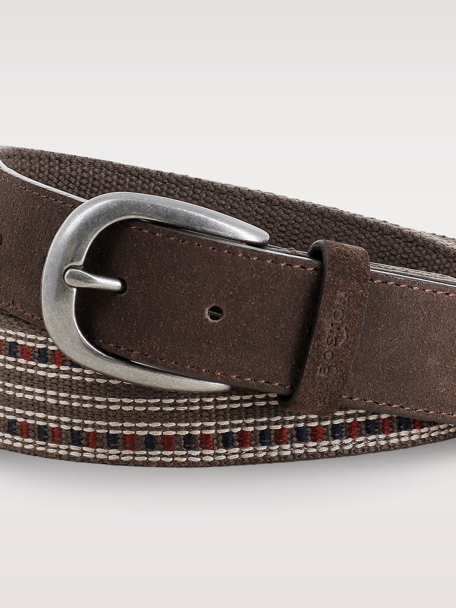 Embroidered belt