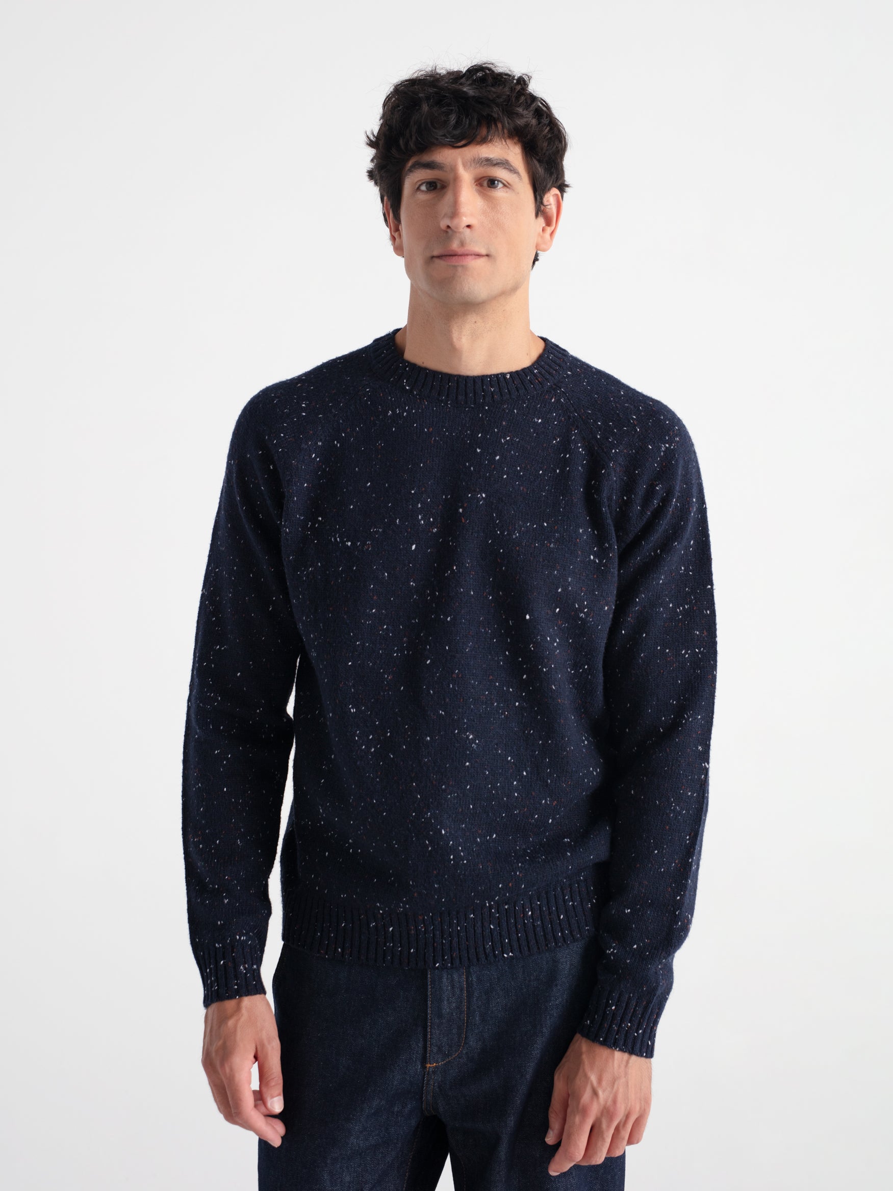 Crew neck sweater with nep yarn