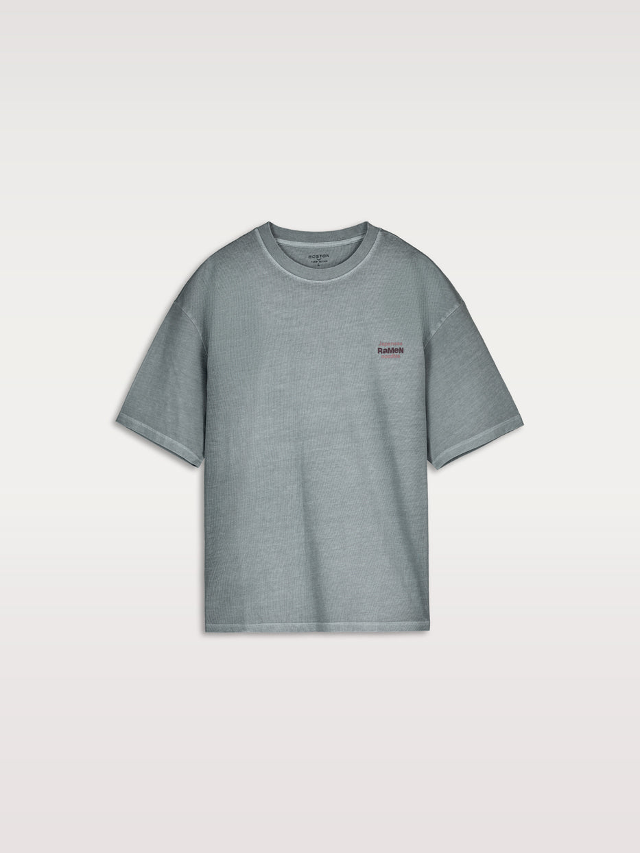 Camiseta oversize gráfica ramen