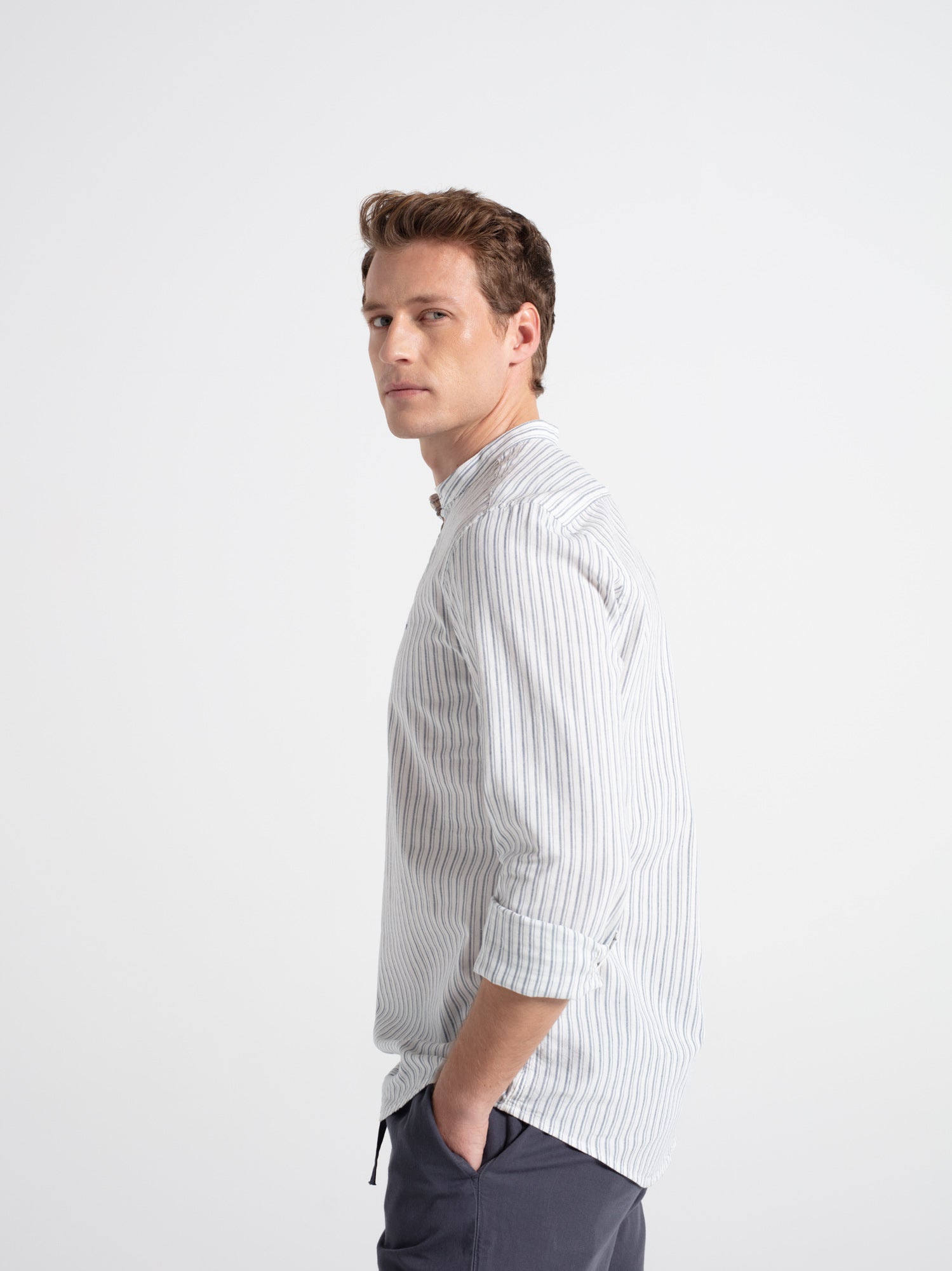 Camisa polera lino cuello mao rayas