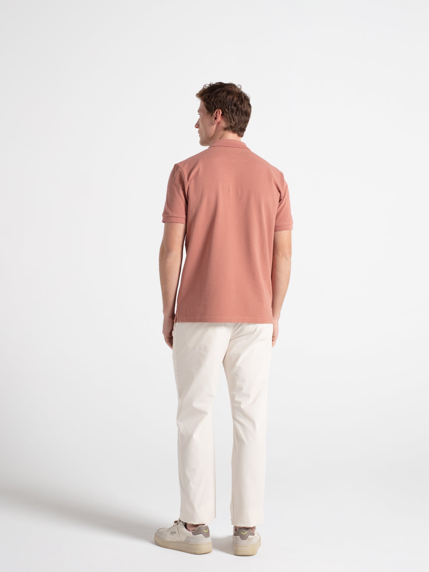 Pantalón chino con pinzas