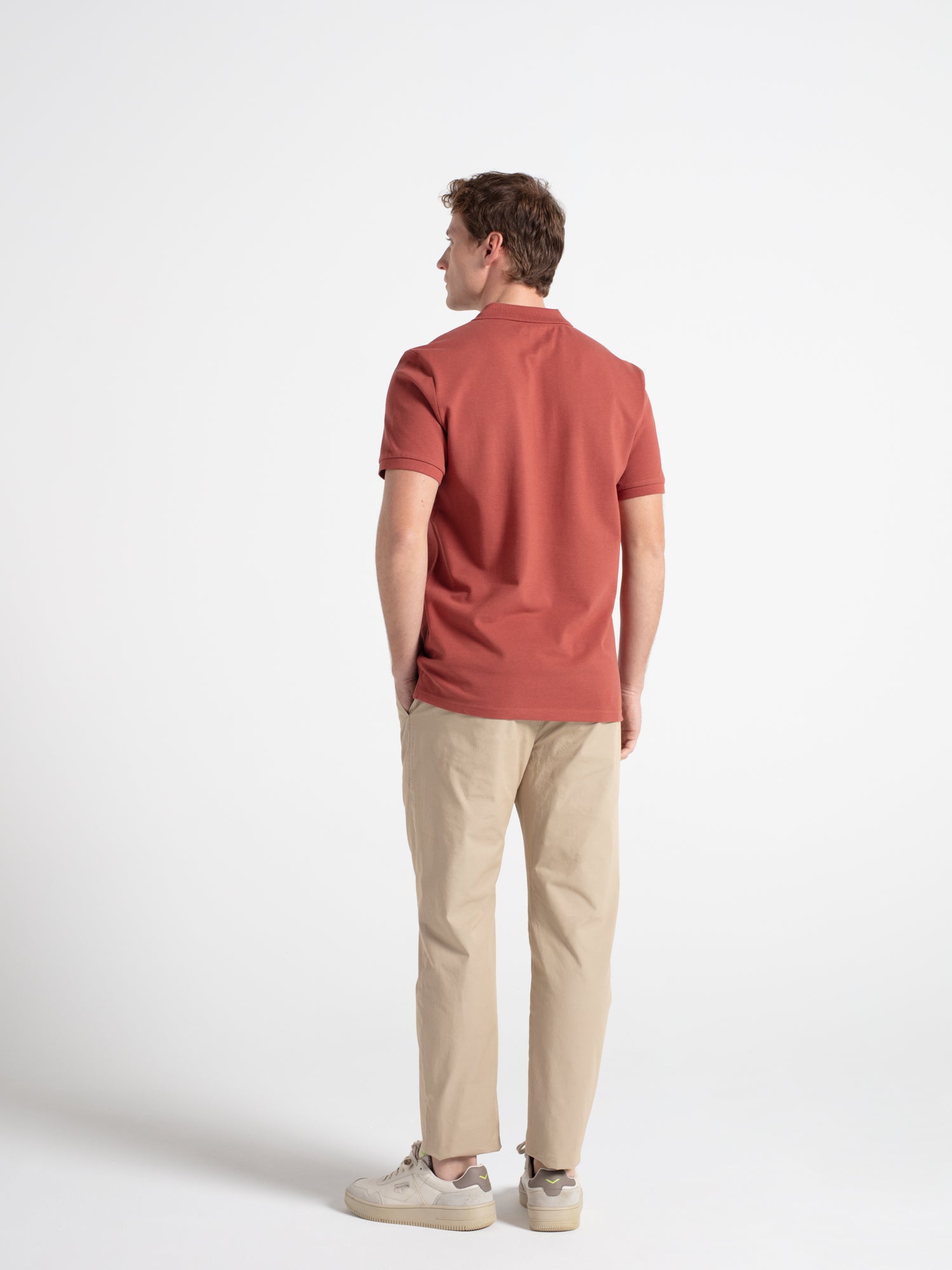 Pantalón chino con pinzas