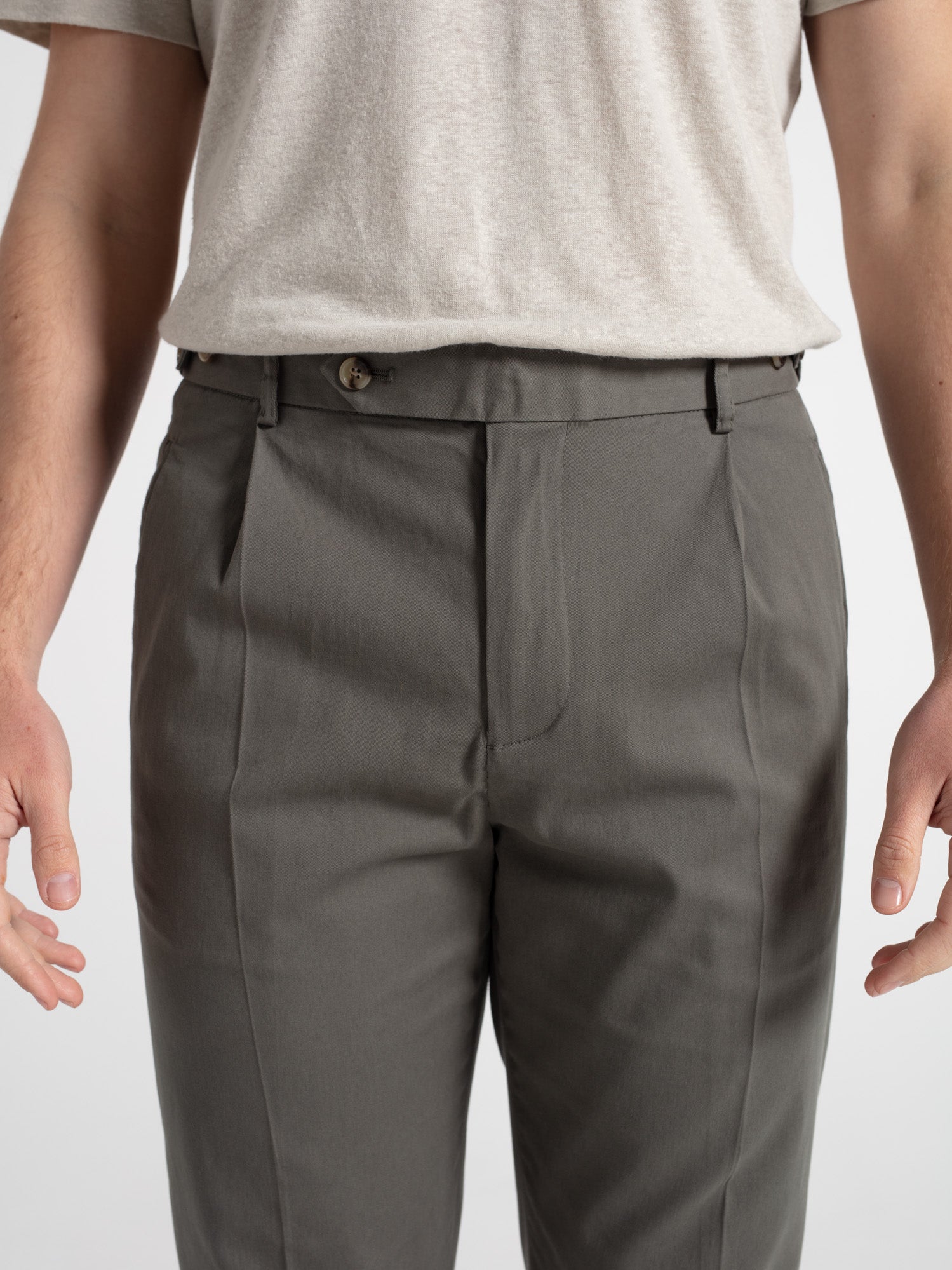 Pantalón con pinzas