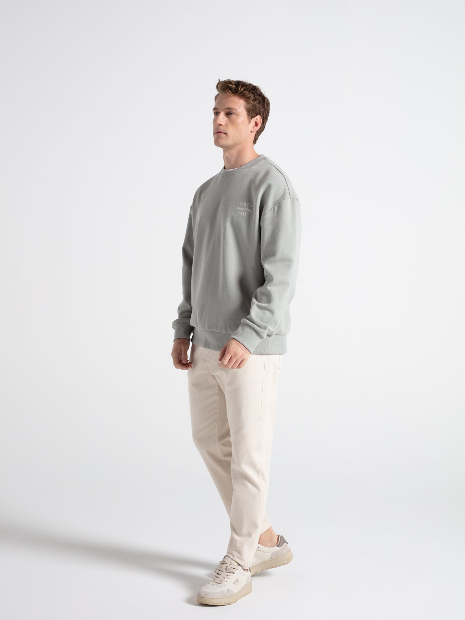 Pantalón cinco bolsillos tapered