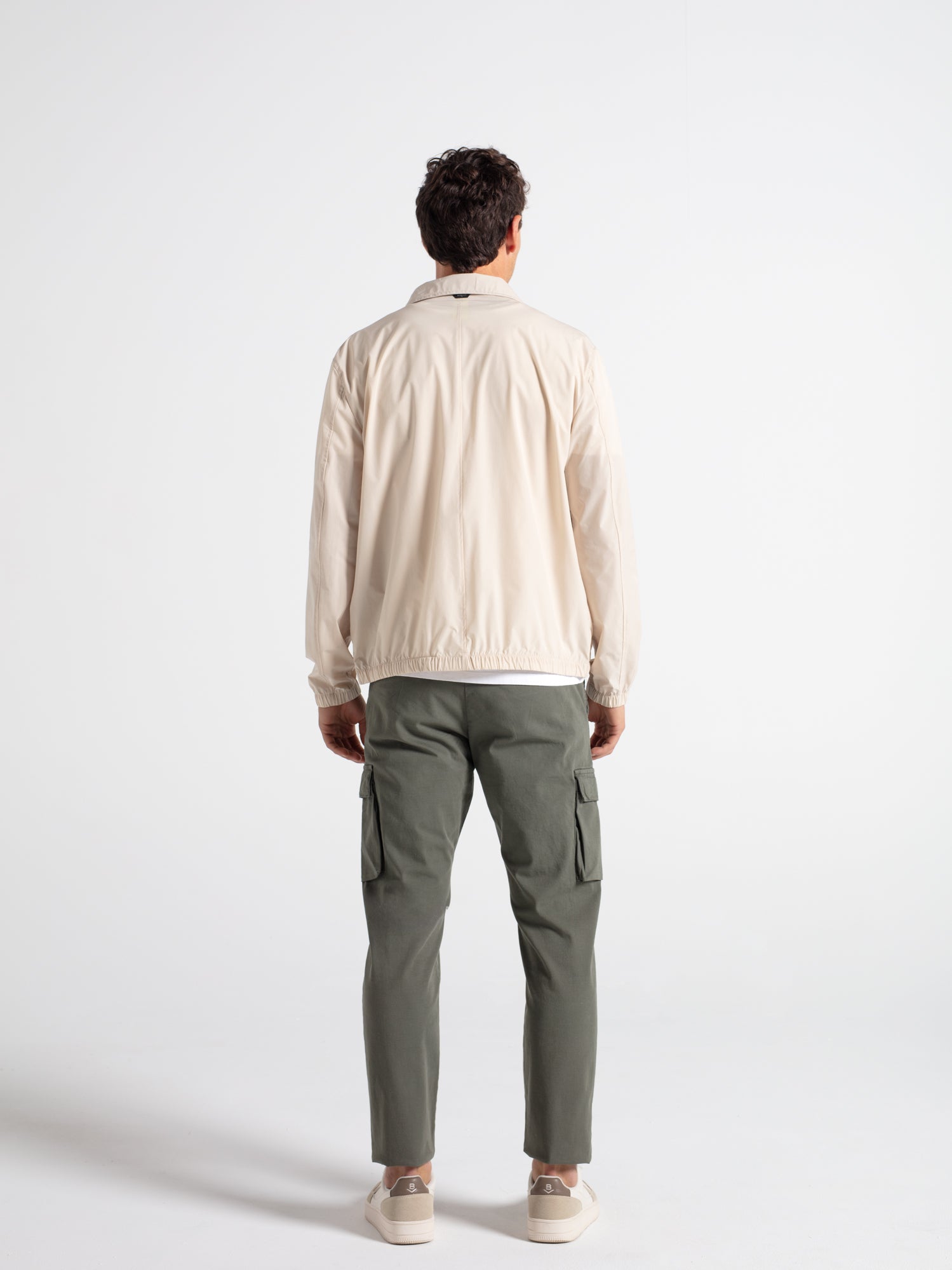 Pantalón chino cargo