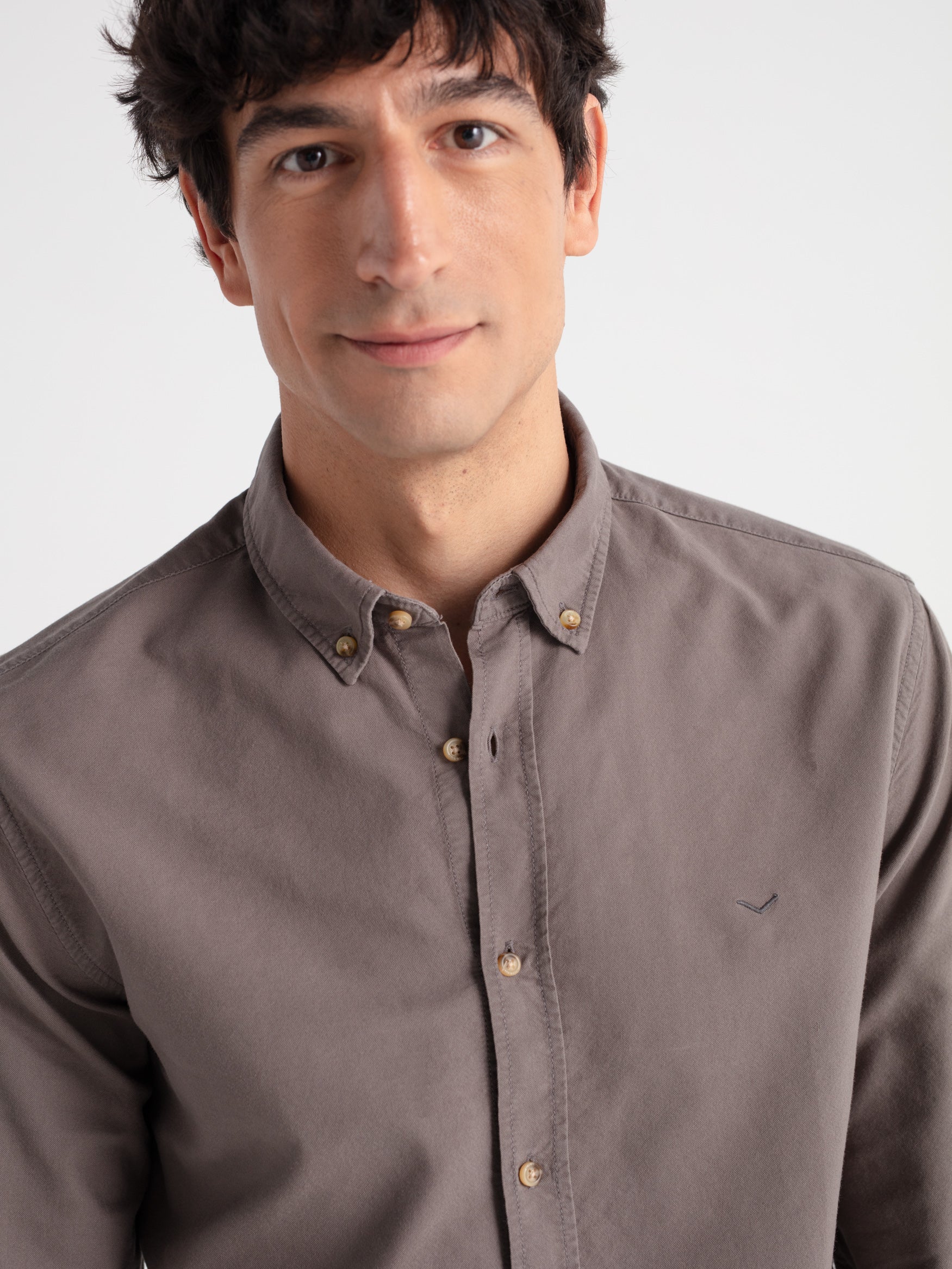 Camisa slim fit oxford algodón