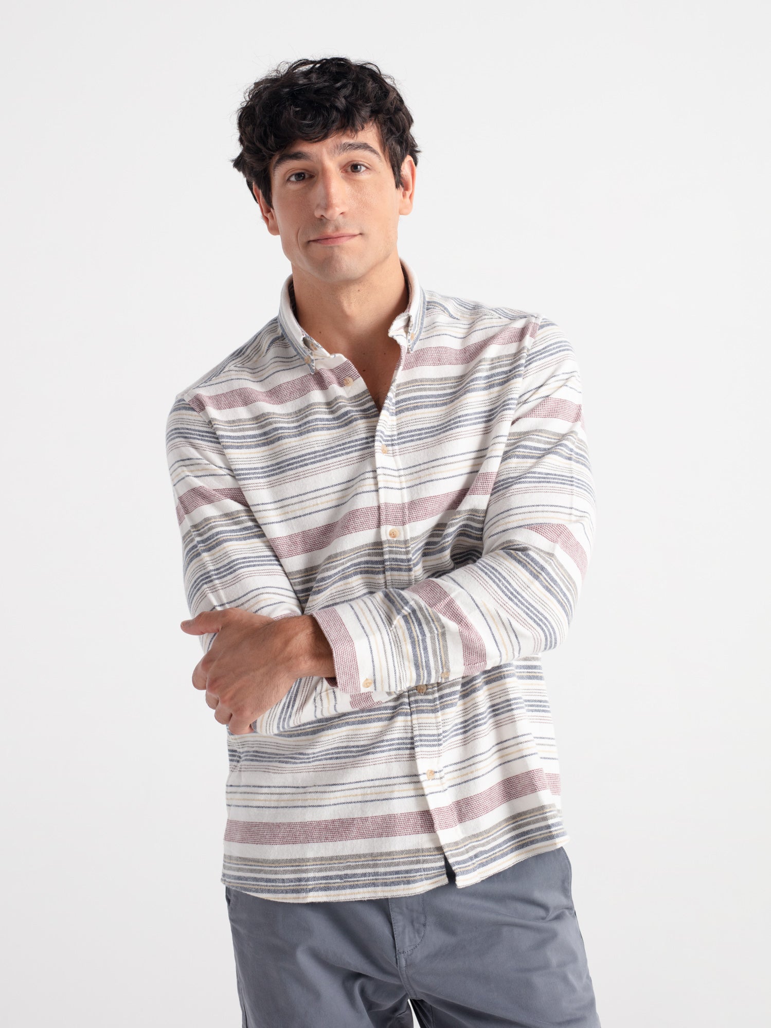 Camisa regular fit rayas horizontales