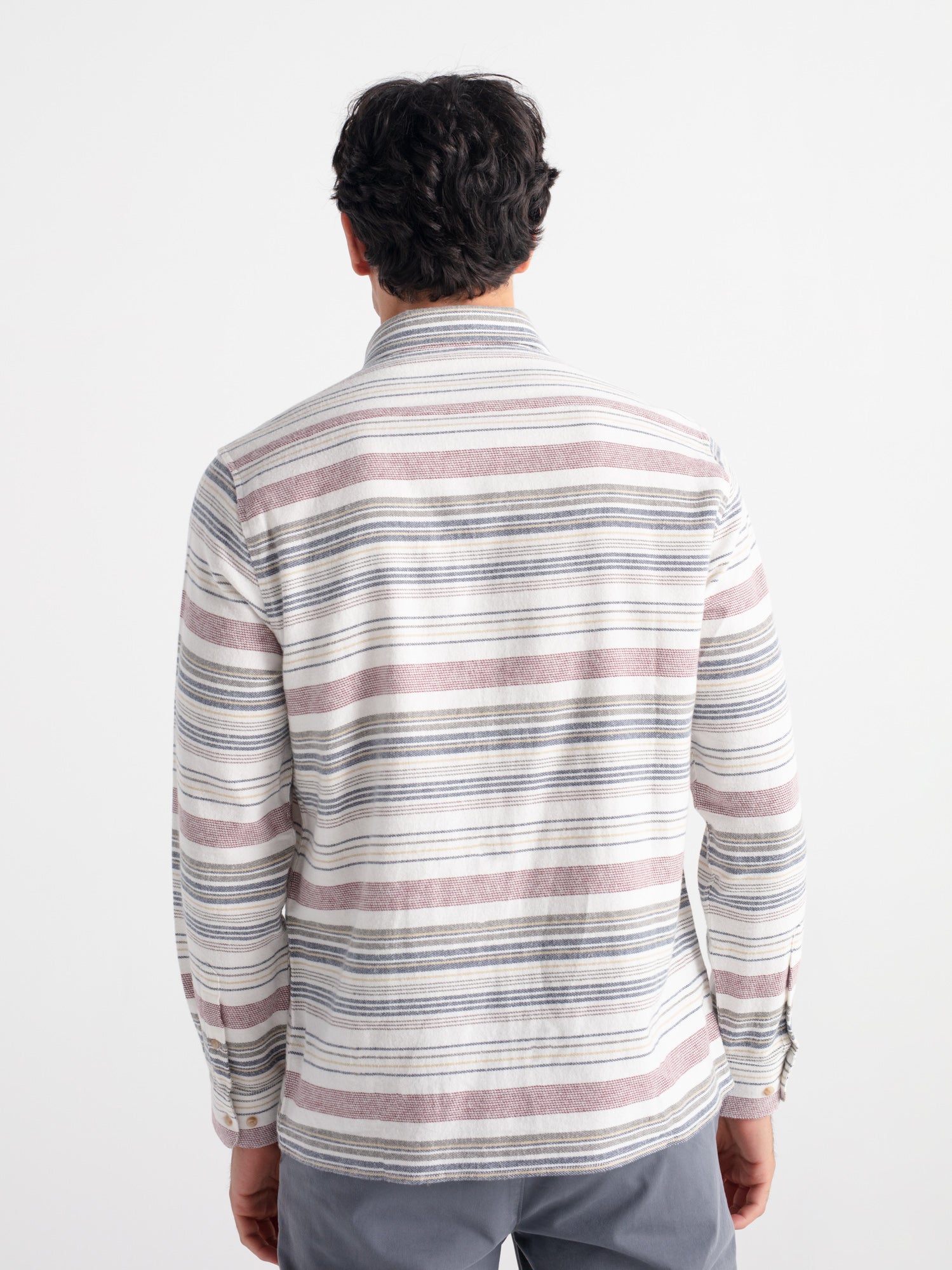 Camisa regular fit rayas horizontales