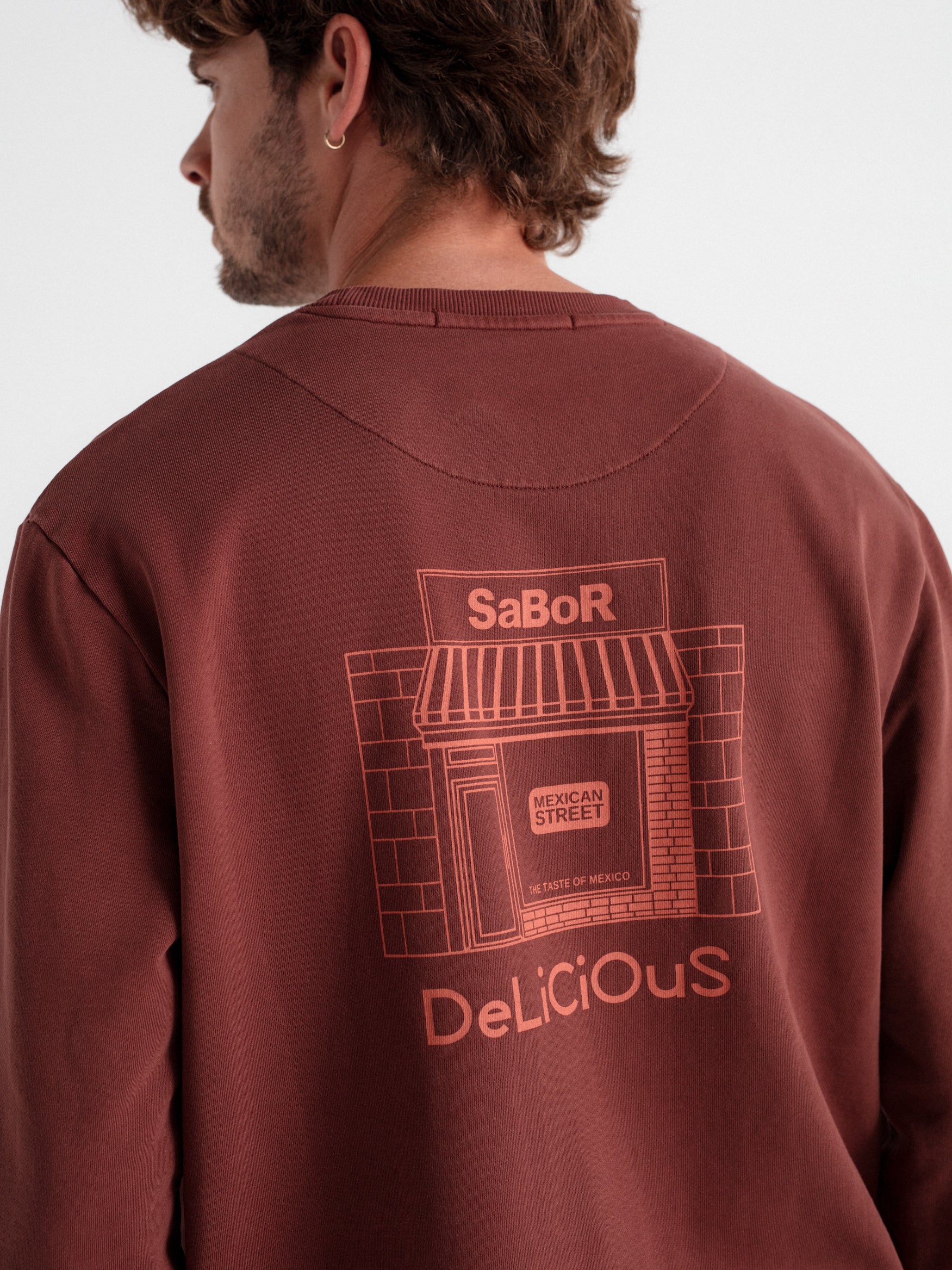 Sudadera confort gráfica