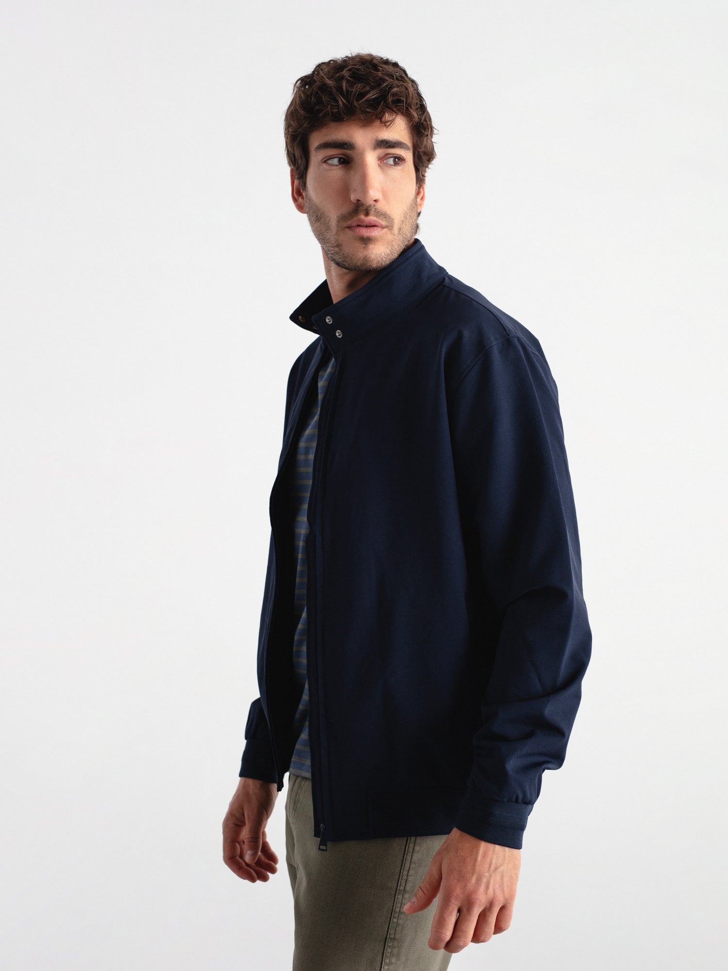 Cazadora ligera casual