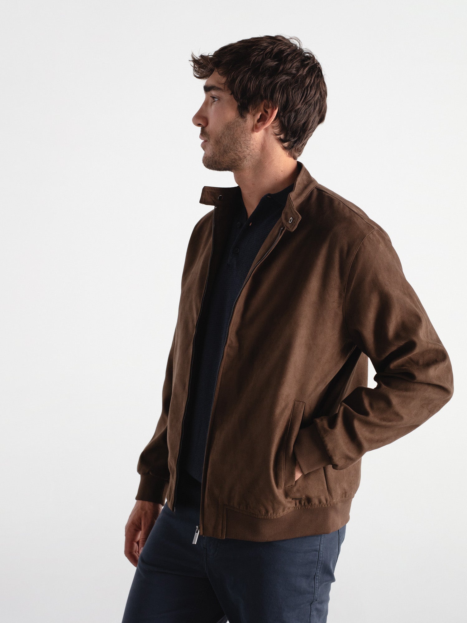 Cazadora de antelina