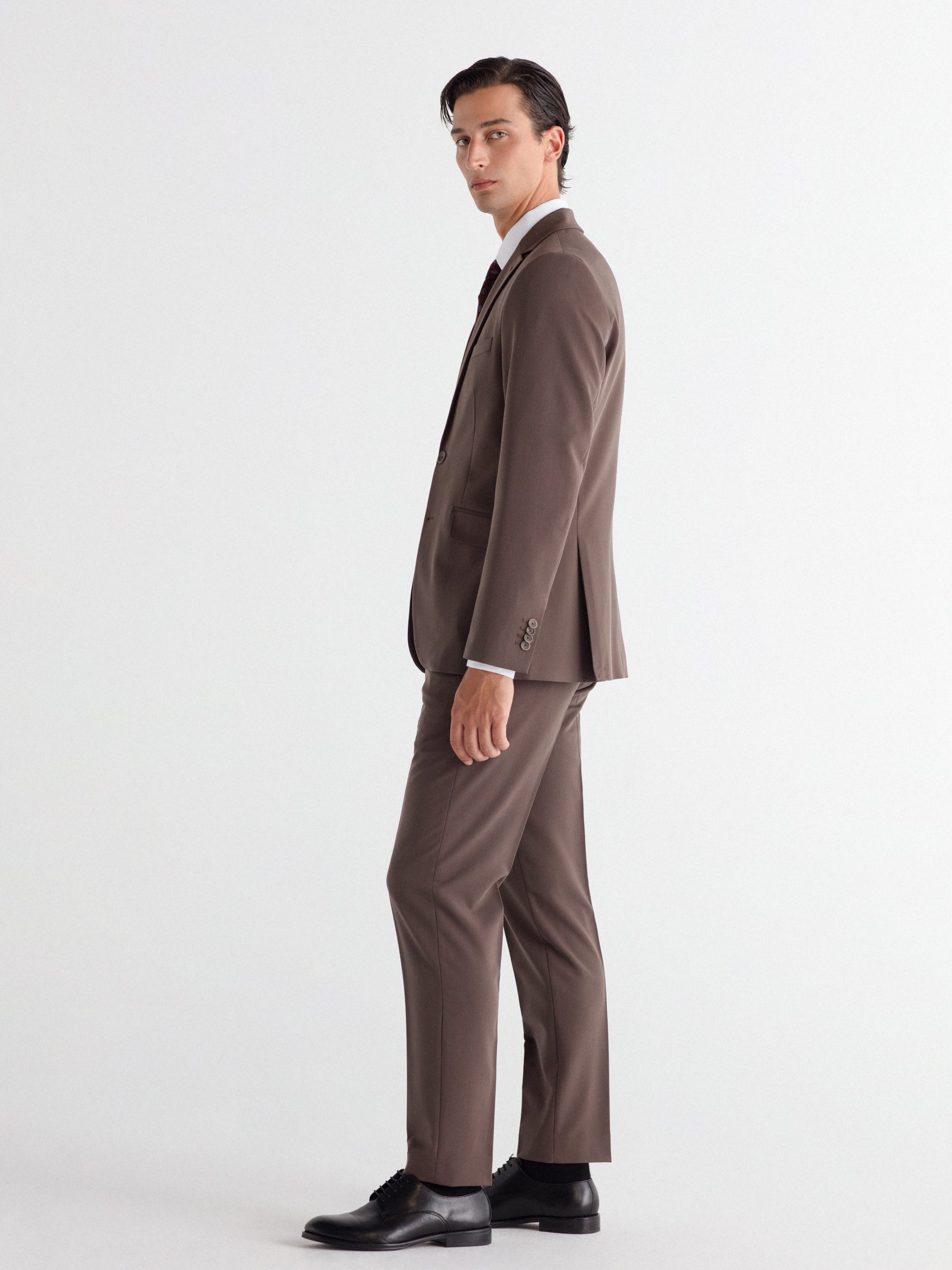 Pantalón traje slim fit liso