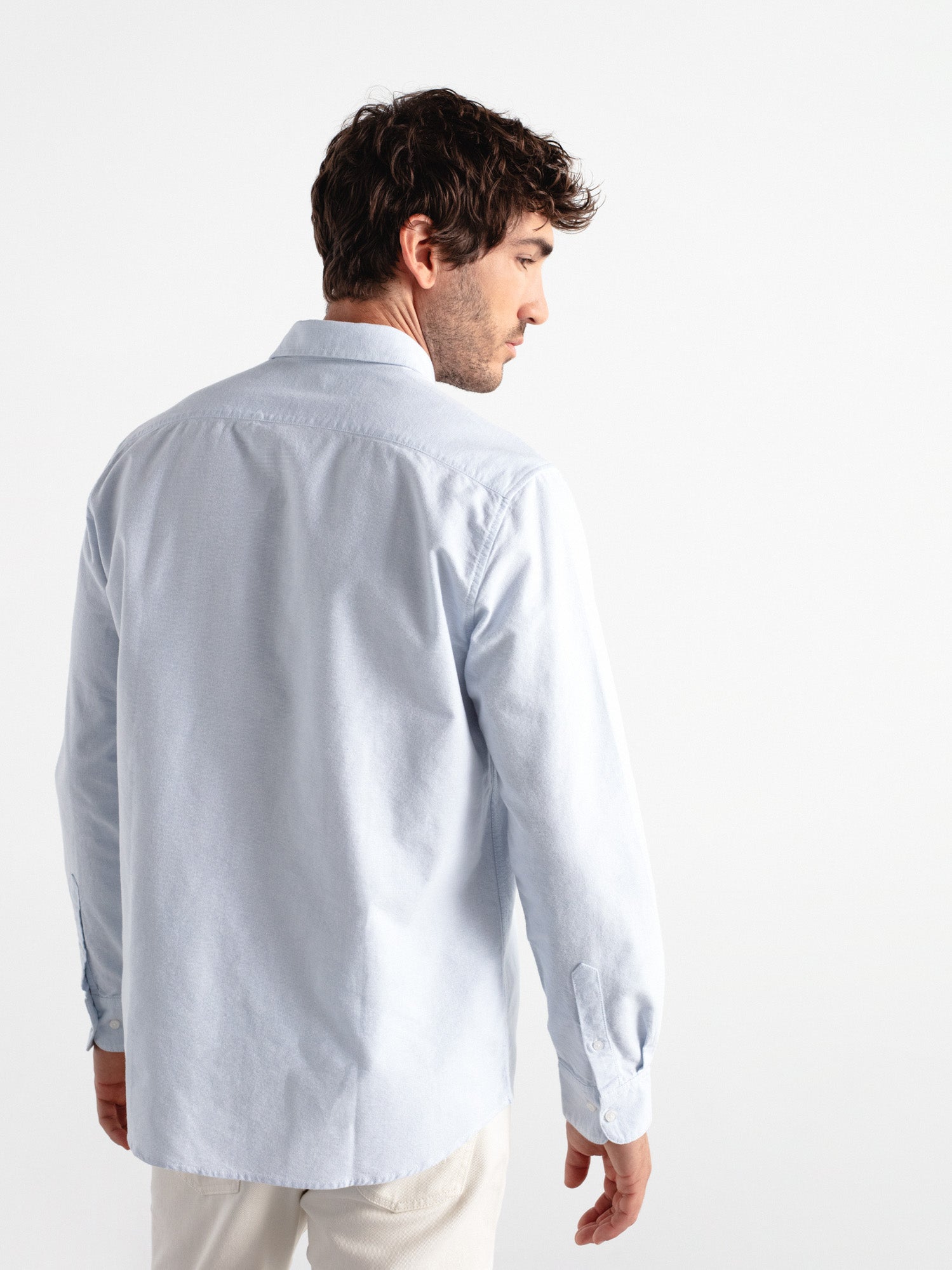 Camisa regular fit estructura