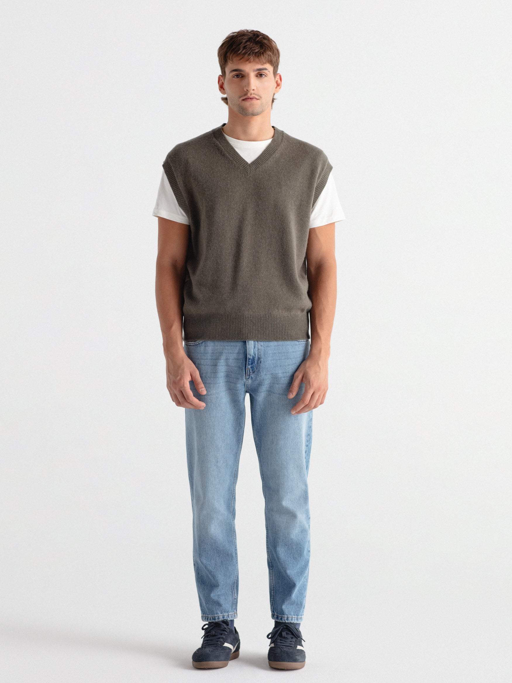 Pantalón tejano tapered