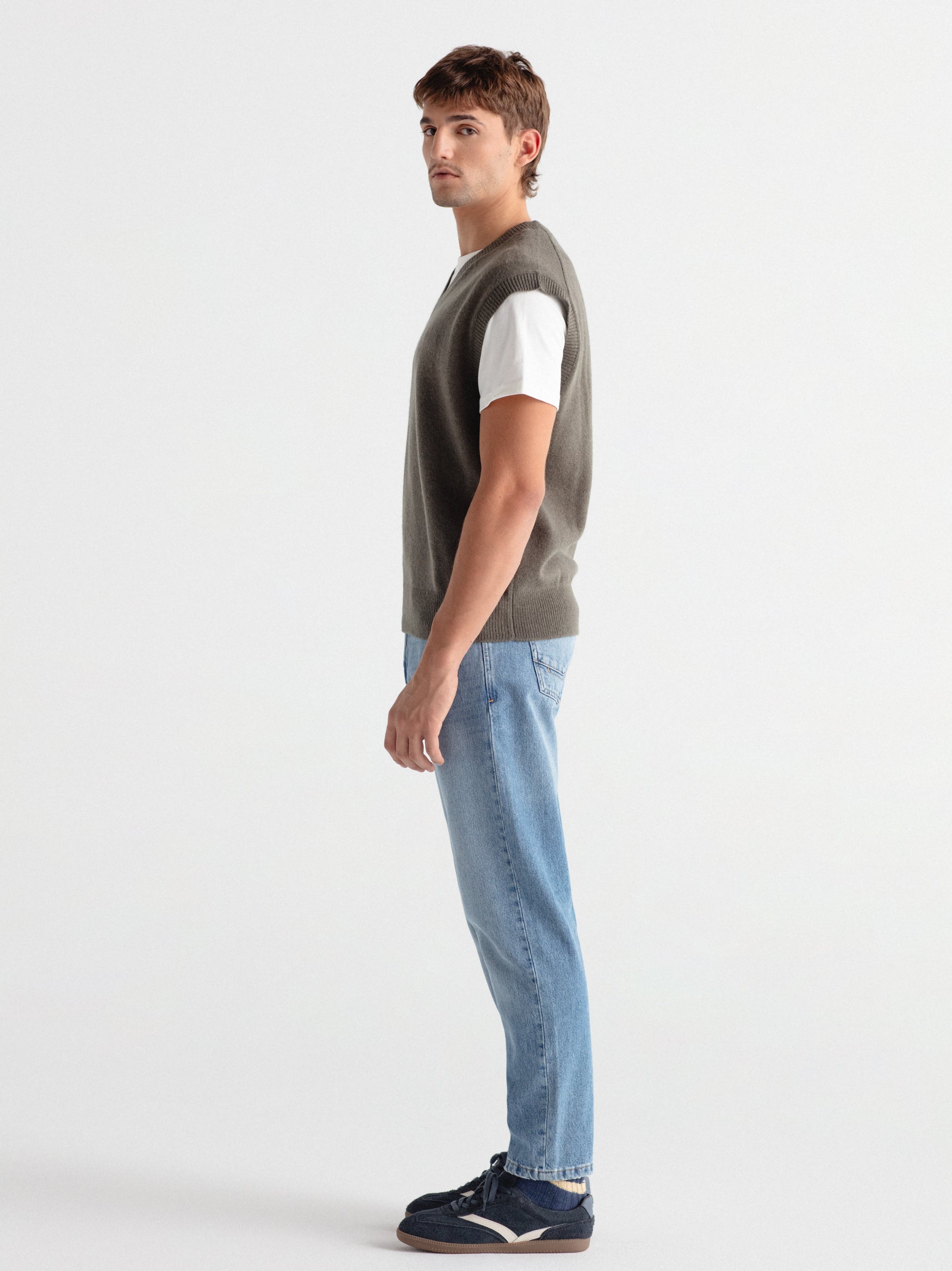 Pantalón tejano tapered