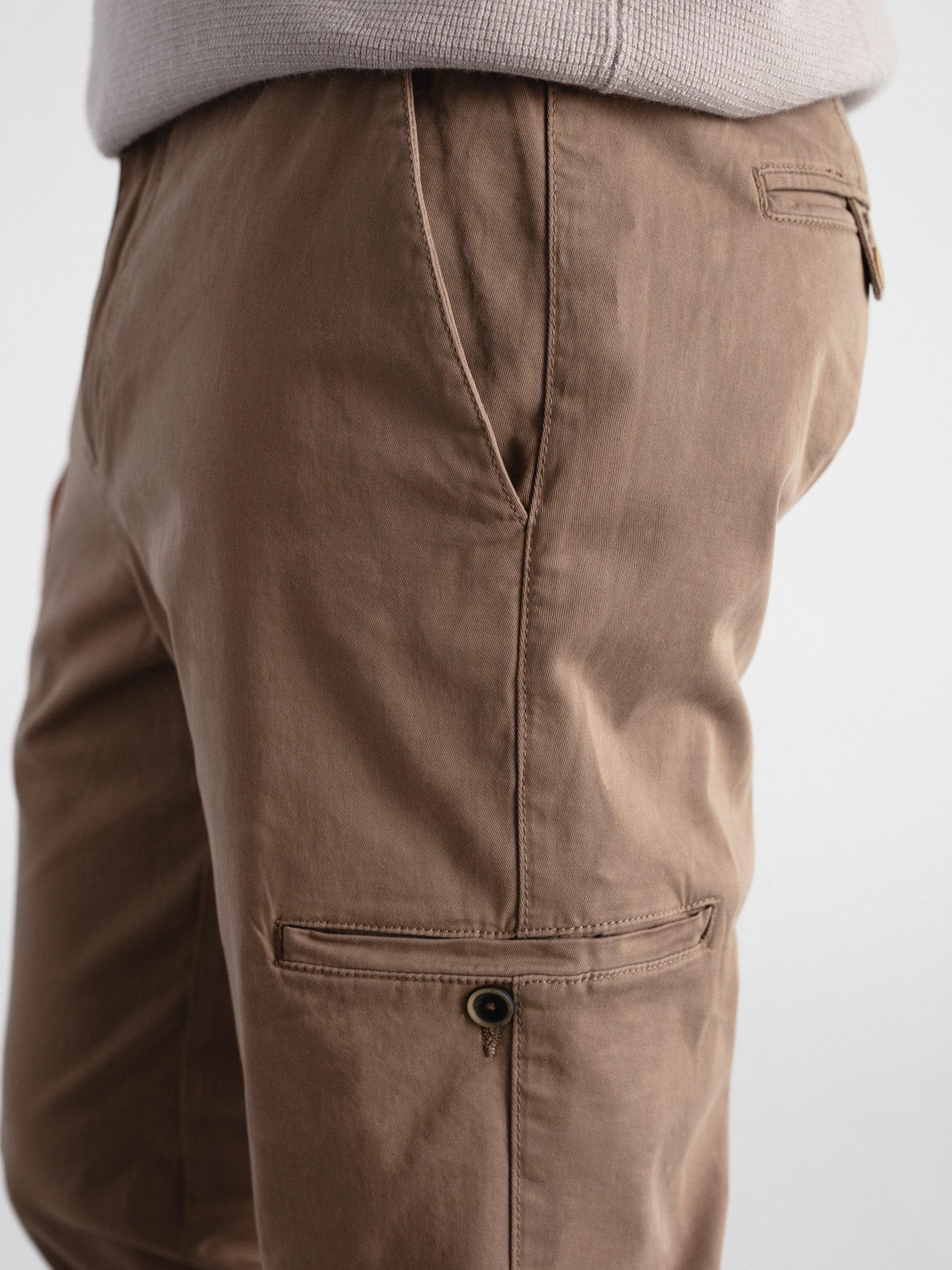 Pantalón jogger cargo