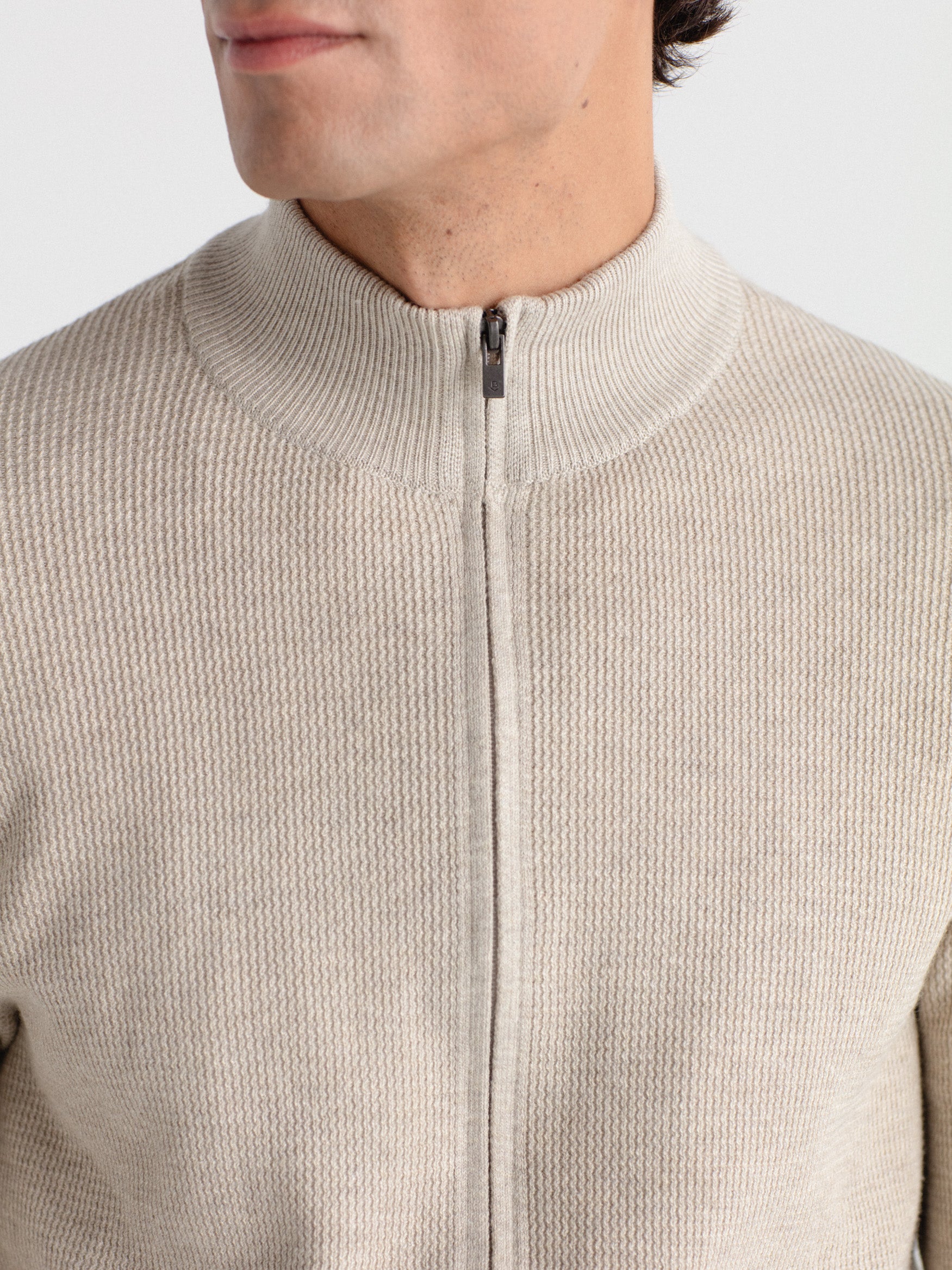 Cárdigan cuello chimenea estructura