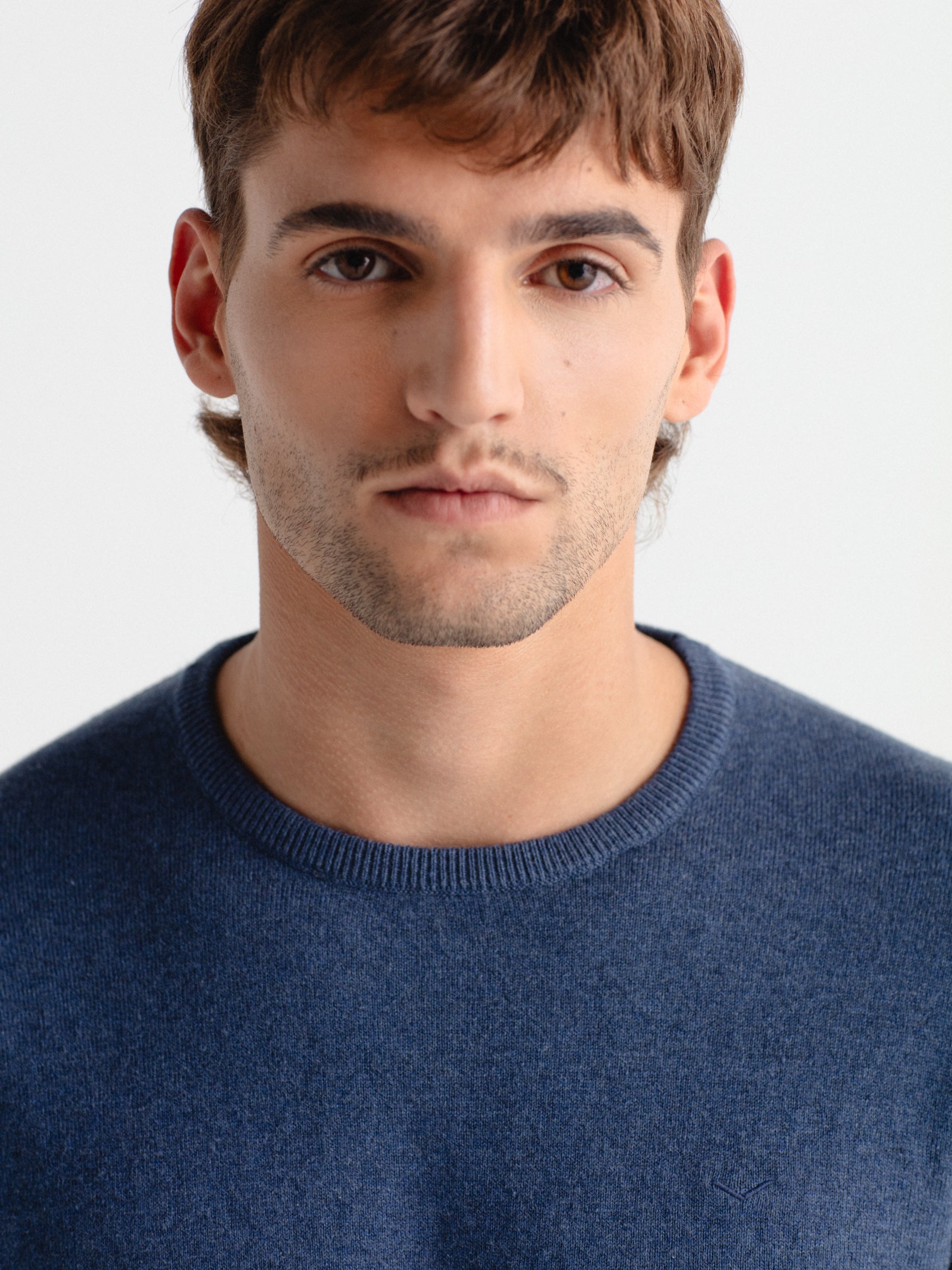 Jersey con cashmere cuello caja