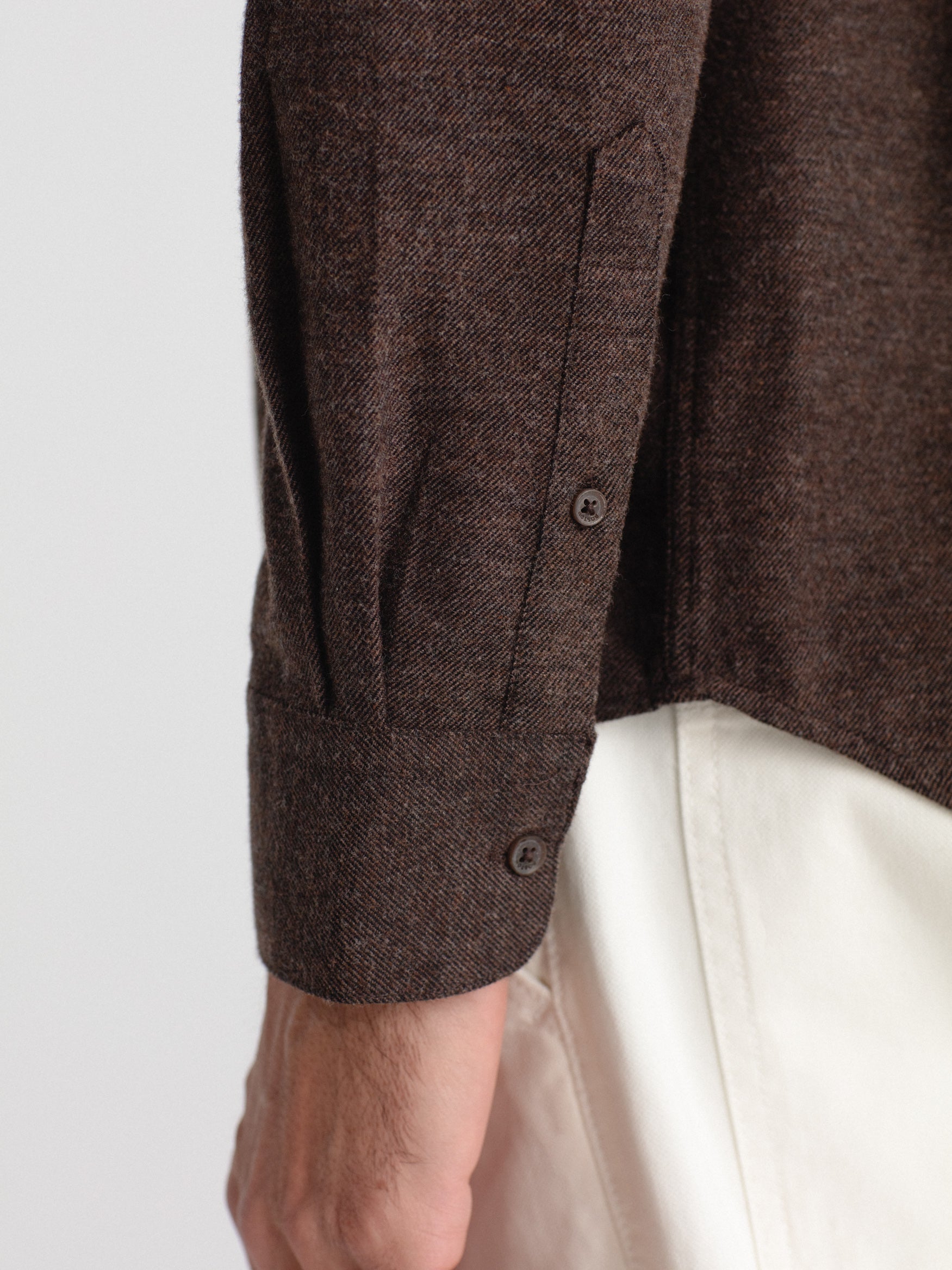 Regular fit shirt with pockets