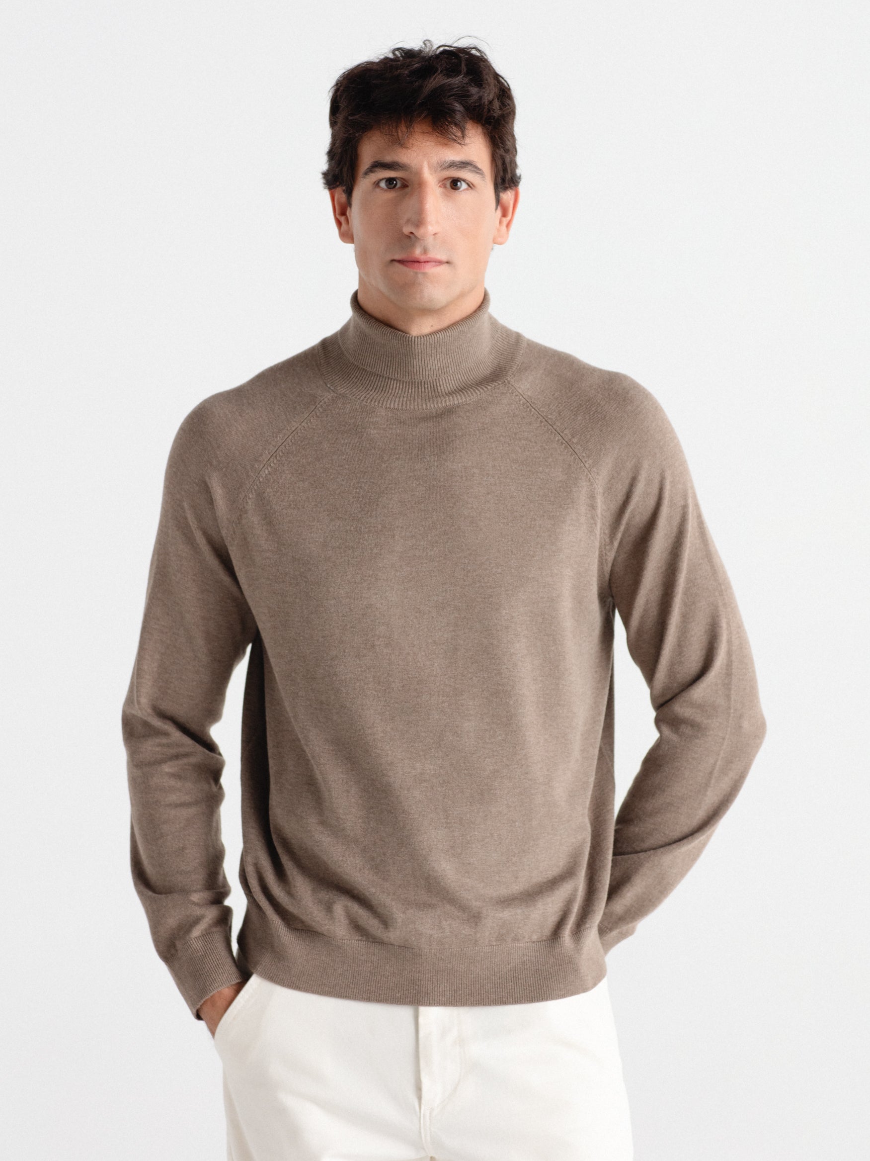 Turtle neck sweater