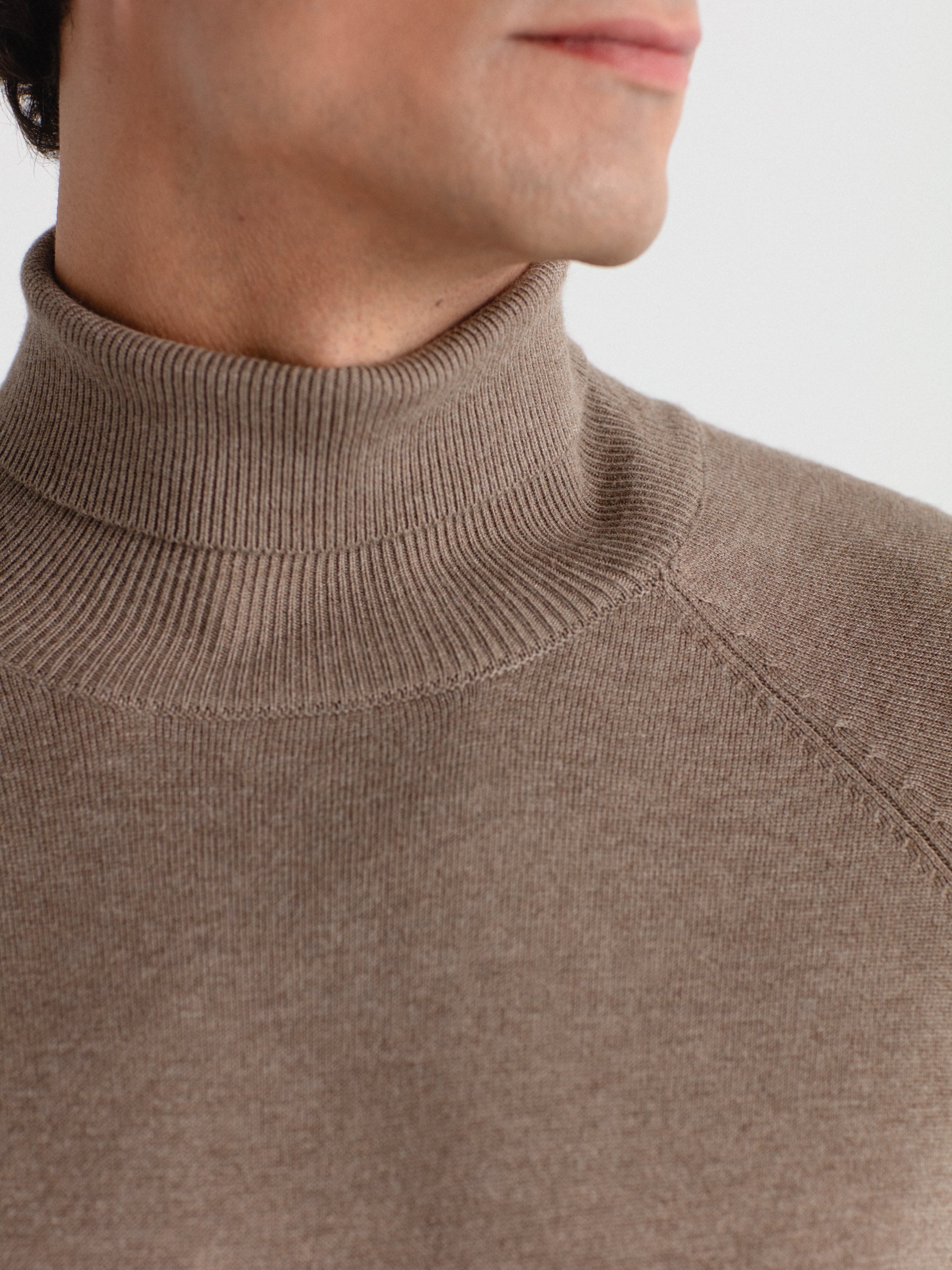 Turtle neck sweater