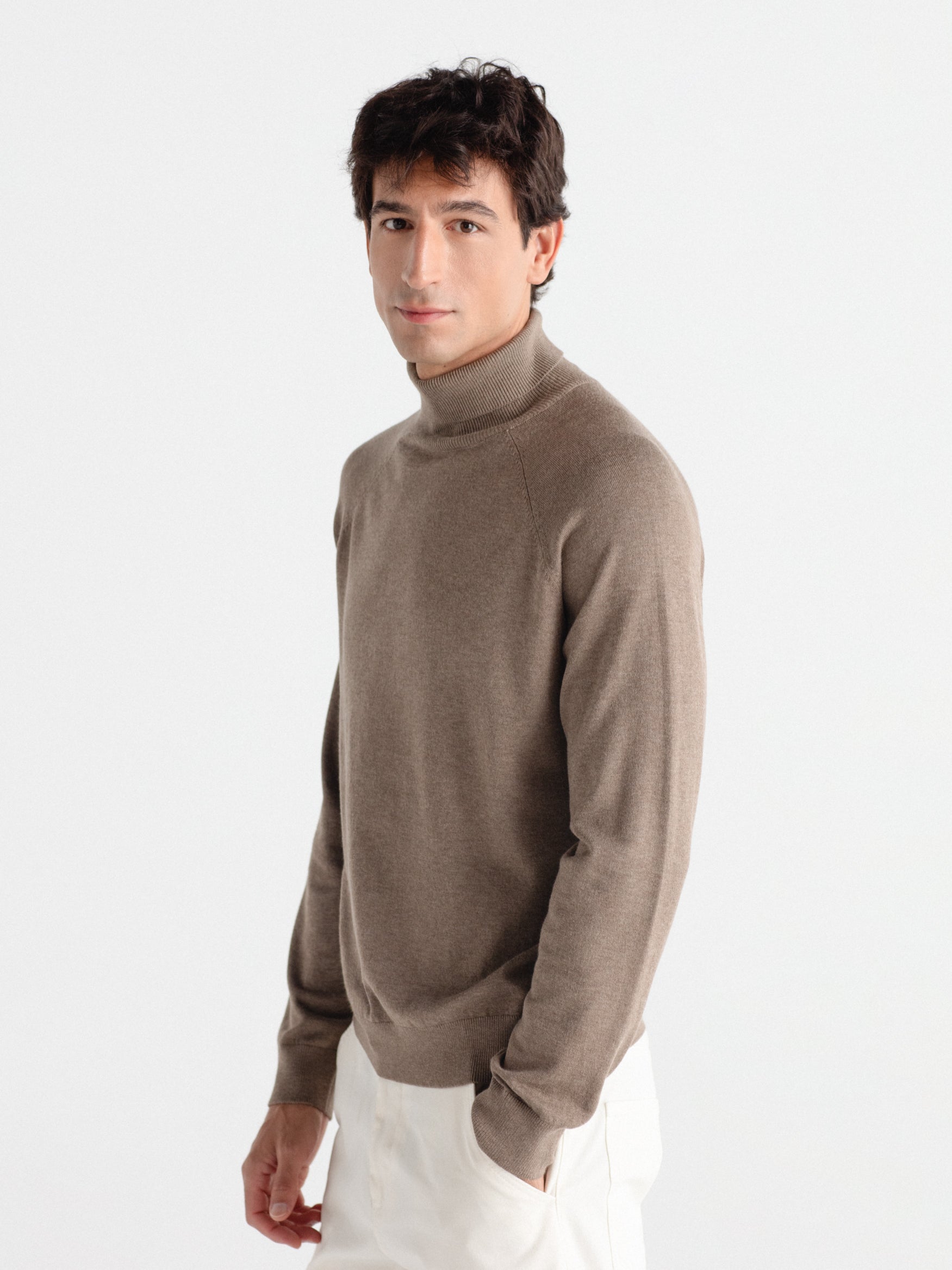 Turtle neck sweater